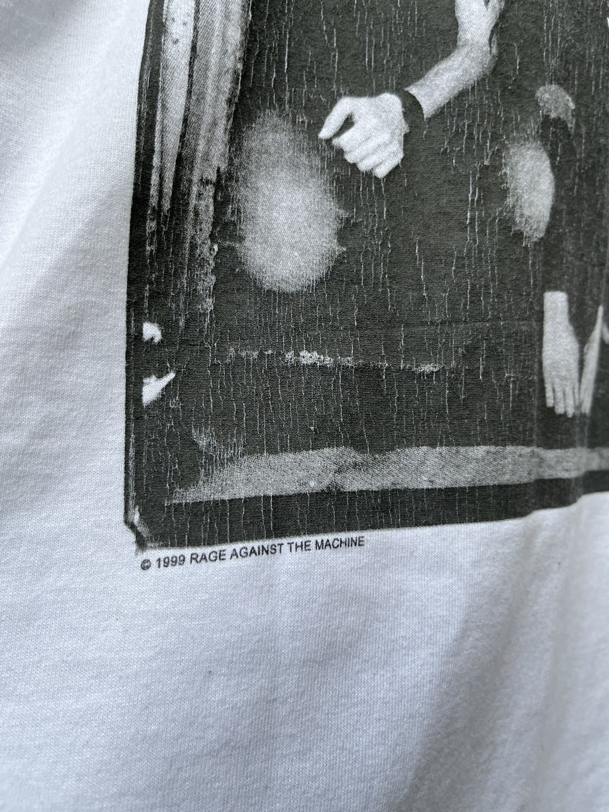 Band Tees Vintage Rage Against The Machine Battle of Los Angeles Size US L / EU 52-54 / 3 - 7 Thumbnail