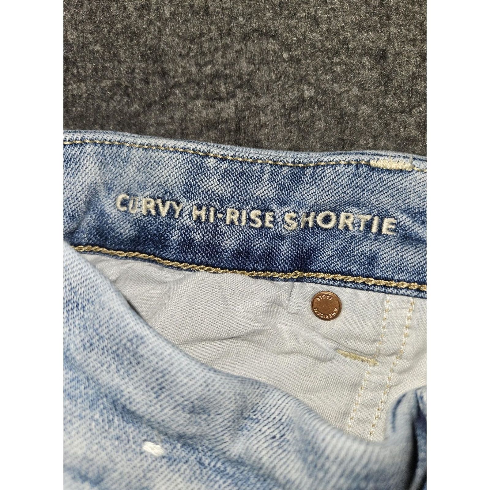 American Eagle Outfitters VINTAGE? No. American Eagle Outfitters Shorts Womens 2 Blue Curvy Hi-Rise Shortie Distressed Denim Cut-Off Super Stretch Shorties Size 26" / US 2 / IT 38 - 3 Thumbnail