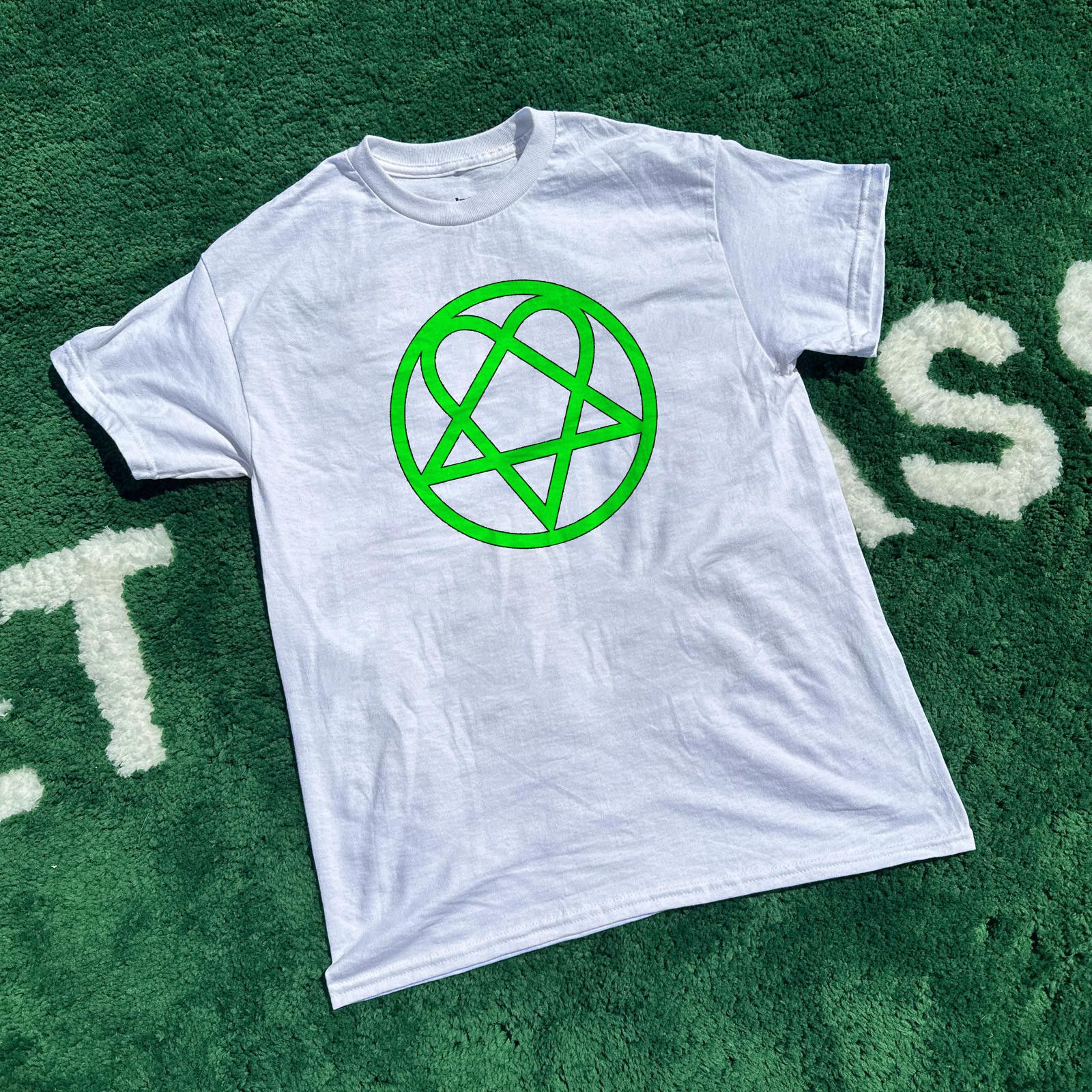 Japanese Brand Heartagram Tee White Green Size US M / EU 48-50 / 2 - 1 Thumbnail