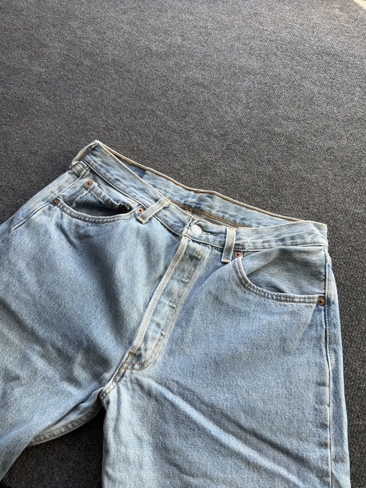 Levi's Vintage Clothing Vintage 90s Levi’s 501 Distressed Western USA Straight Jeans Size US 32 / EU 48 - 7 Thumbnail