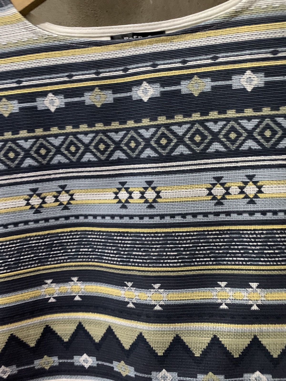 Japanese Brand × Vintage Raf Raf Native Navajo Poly Tee Size US M / EU 48-50 / 2 - 5 Thumbnail