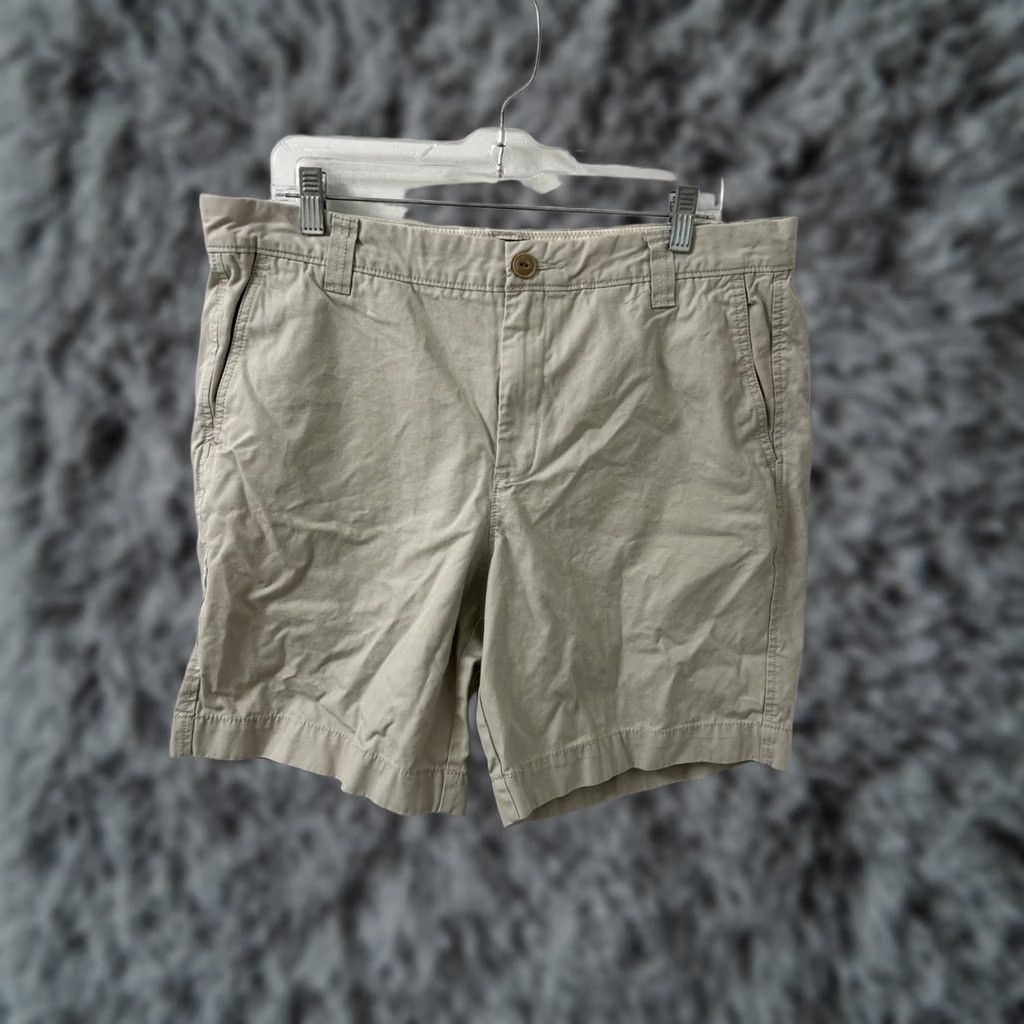 Vintage L.L. Bean Signature Shorts Mens 36 Beige Slim Straight Fit 304413 Canvas Cotton Zipper Flat Front Pockets Chino Summer Casual Vintage: No Size US 36 / EU 52 - 1 Thumbnail