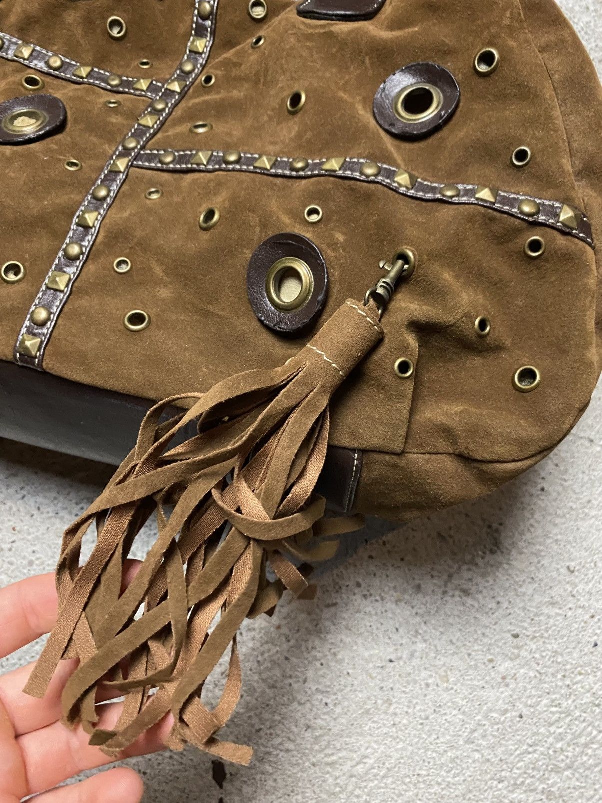 Vintage Vintage suede handbag shoulder bag y2k archive avant garde Size ONE SIZE - 16 Thumbnail