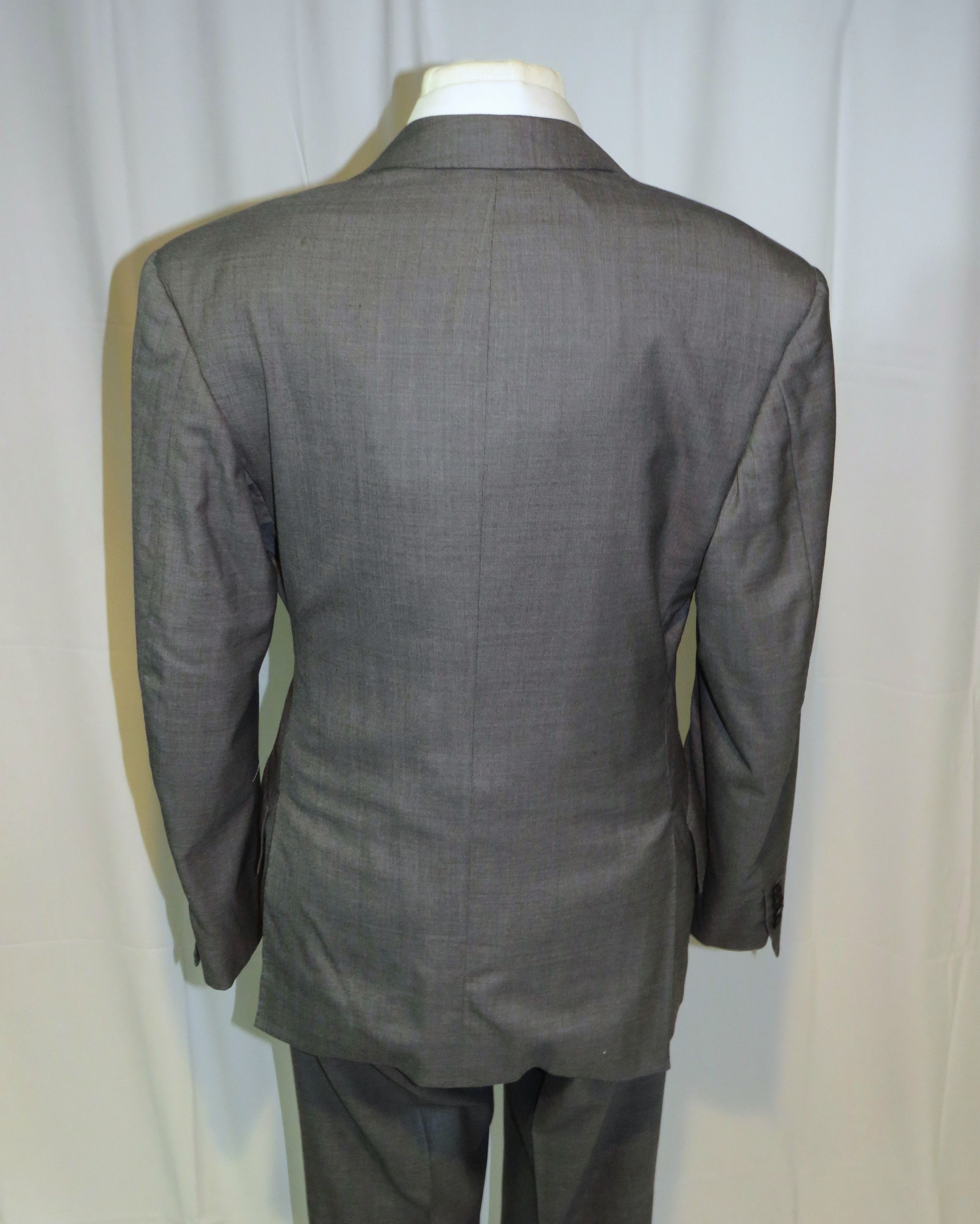 Huntsman × Savile Row Bespoke 2022 Solid Gray One Button Suit 34S Size 34S - 13 Thumbnail