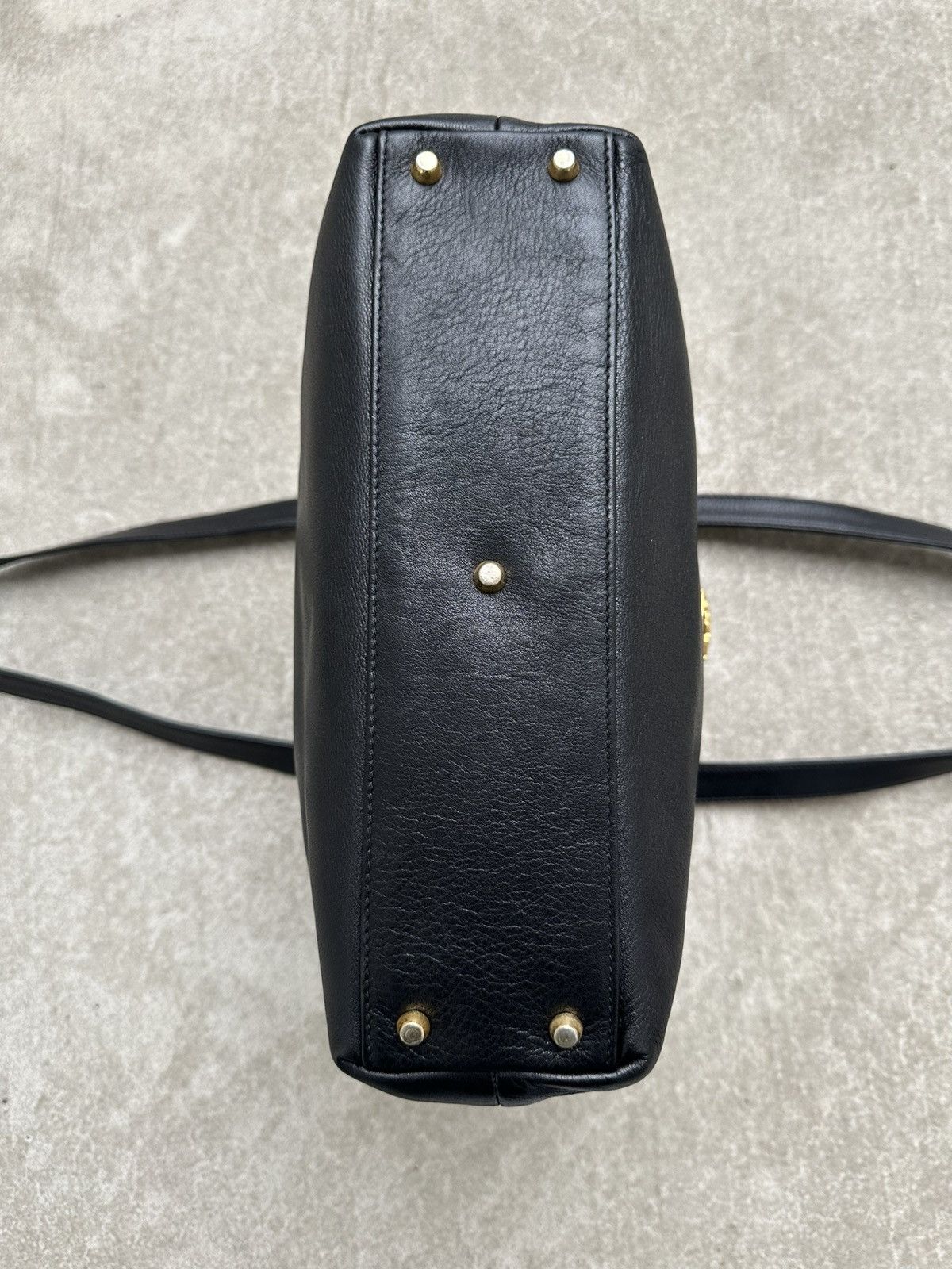 Versace Vintage Gianni Versace La Medusa Golden Logo Leather Bag Size ONE SIZE - 16 Thumbnail