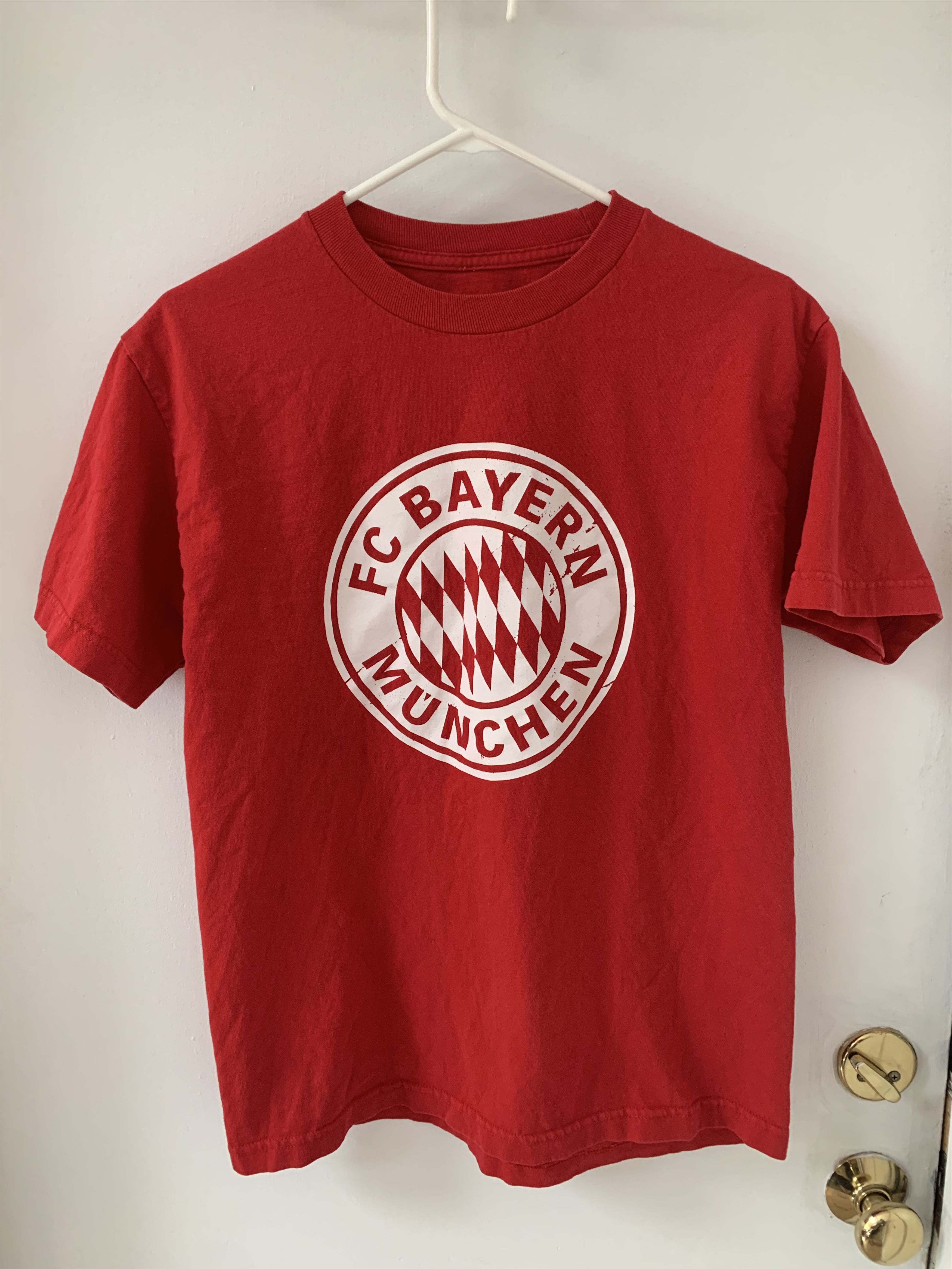 Vintage Bayern Munich Official Store logo t shirt soccer football Size US M / EU 48-50 / 2 - 1 Thumbnail