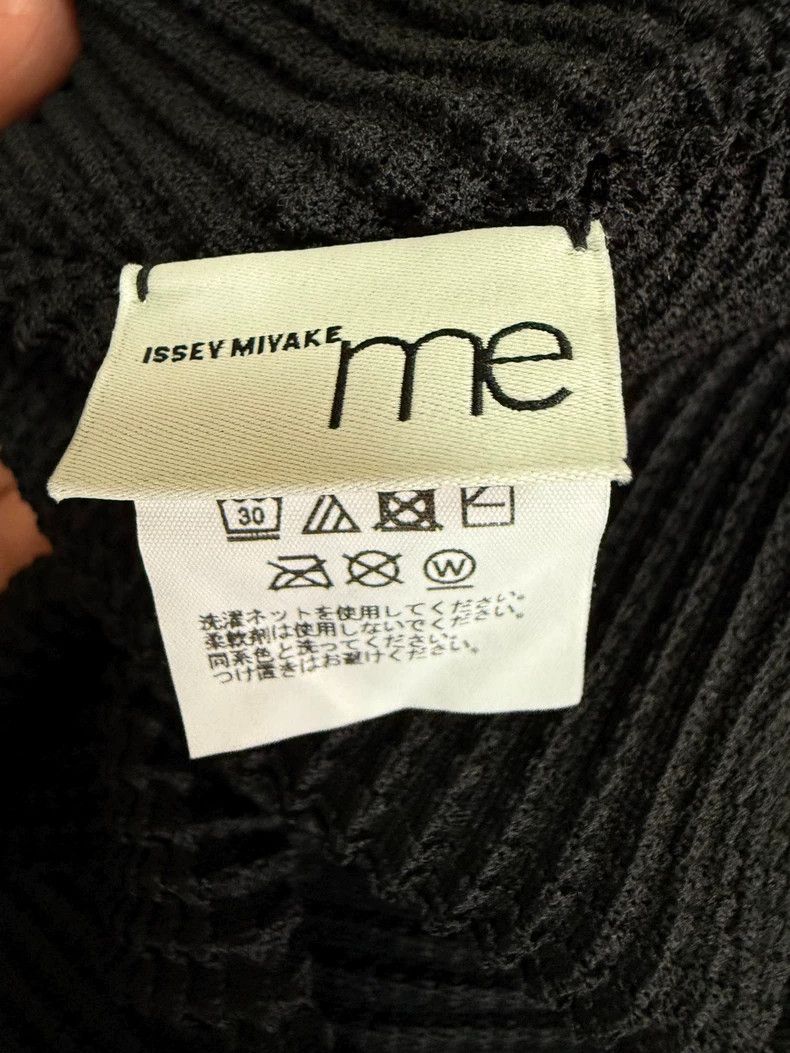 Issey Miyake issey miyake size:one size Pleated mid-sleeved magic suit Size XXS / US 00 / IT 34 - 3 Thumbnail