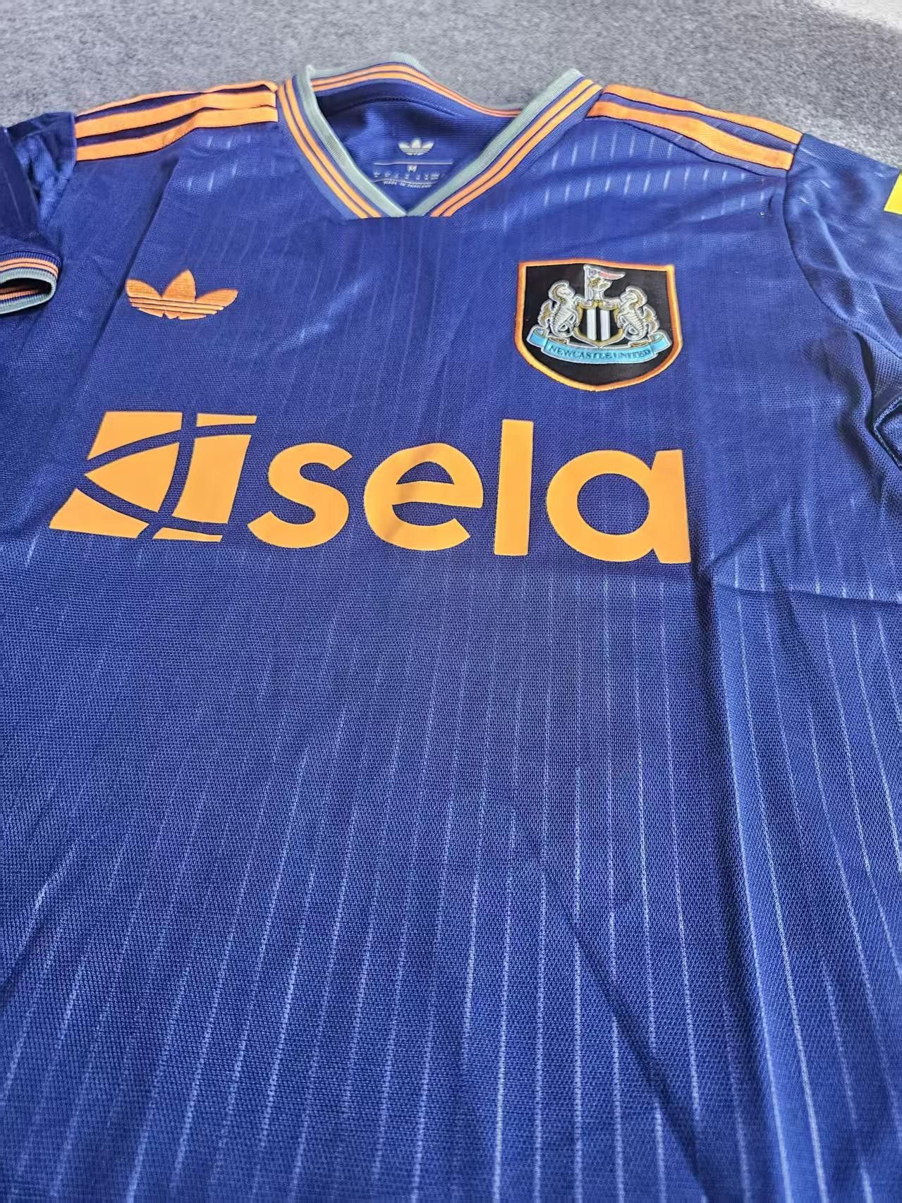 Other 2025 26 Newcastle United Jersey Away M Size US M / EU 48-50 / 2 - 5 Thumbnail