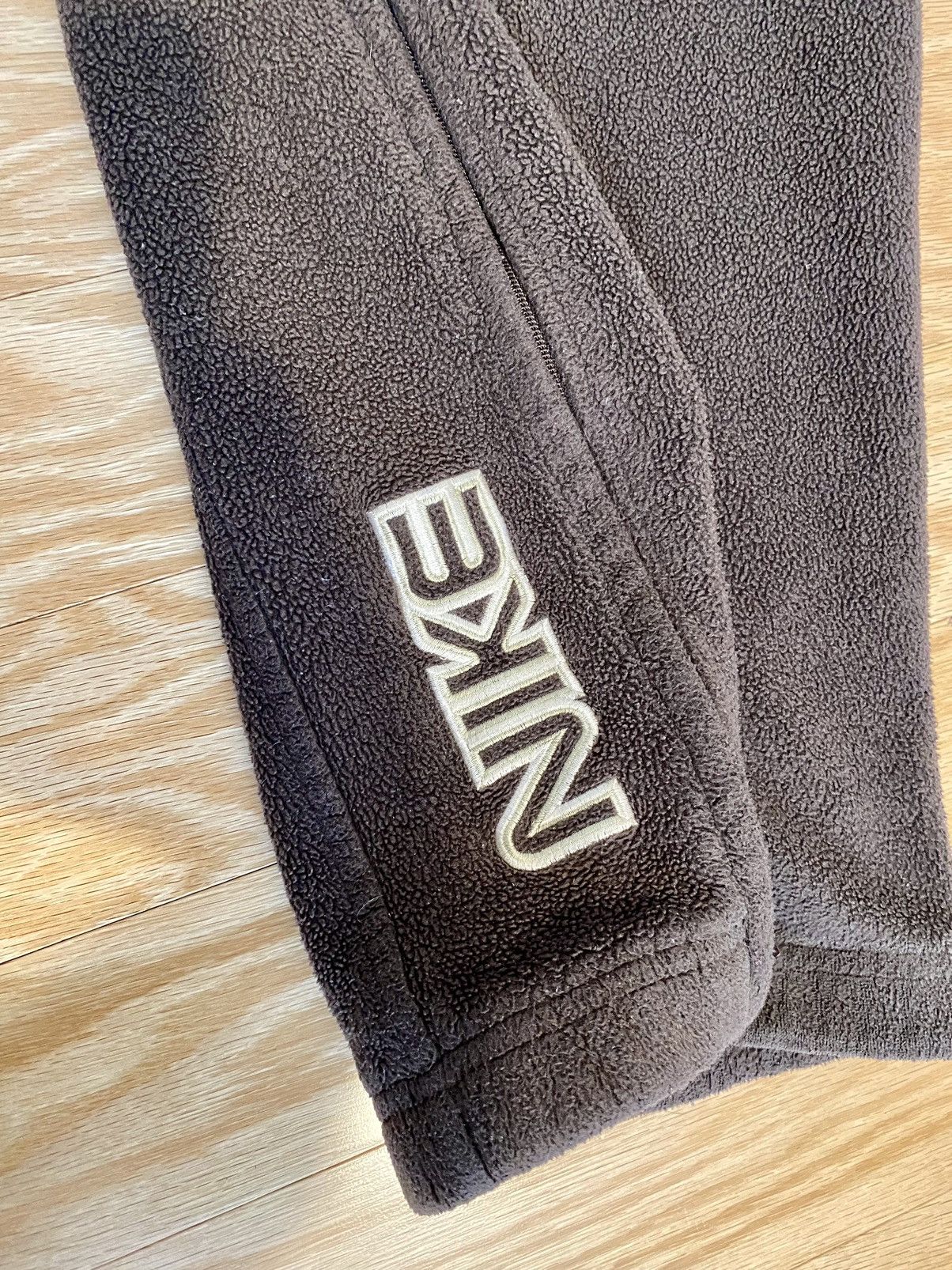 Nike × Vintage Nike Swoosh Brown Sweatpants Vintage 2000s Baggy Fleece Size US 32 / EU 48 - 6 Thumbnail