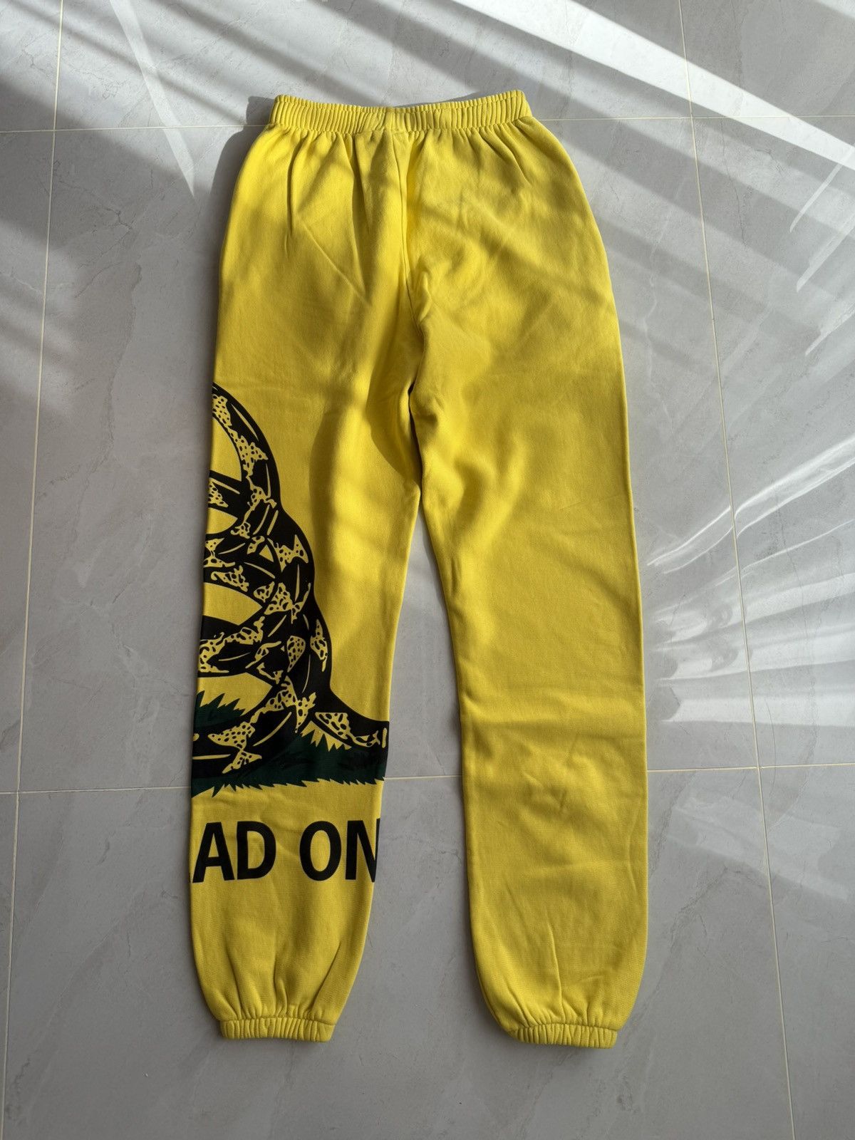 Vetements Vetements Dont tread on me Sweatpants Size US 30 / EU 46 - 2 Thumbnail