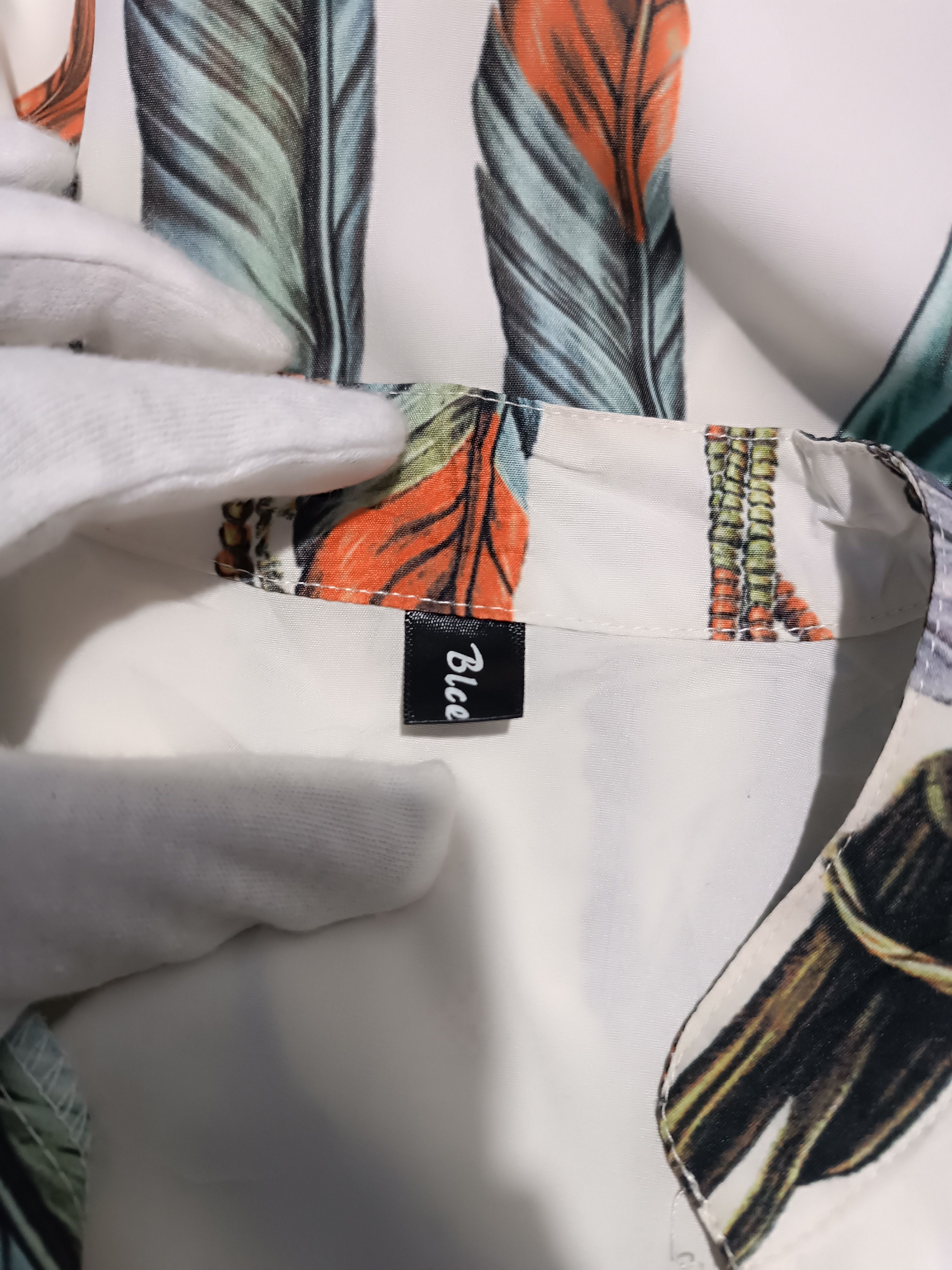 Japanese Brand Boxy Fit Eagle Print Open Neck Size US L / EU 52-54 / 3 - 8 Thumbnail