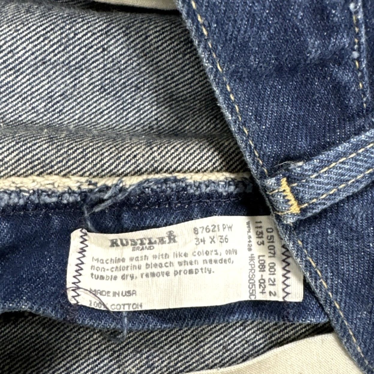 Denime VINTAGE Rustler Jeans Mens 34x36 Blue Straight Leg 90s Made USA Denim Classic Size US 34 / EU 50 - 4 Thumbnail