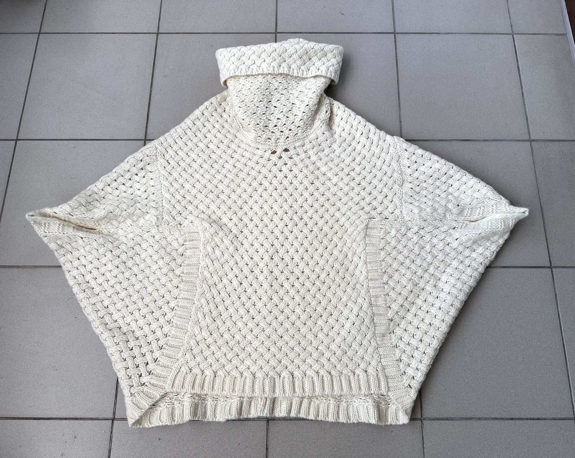 Massimo Dutti Massimo Dutti woolen poncho cap alpaca Size M / US 6-8 / IT 42-44 - 4 Thumbnail