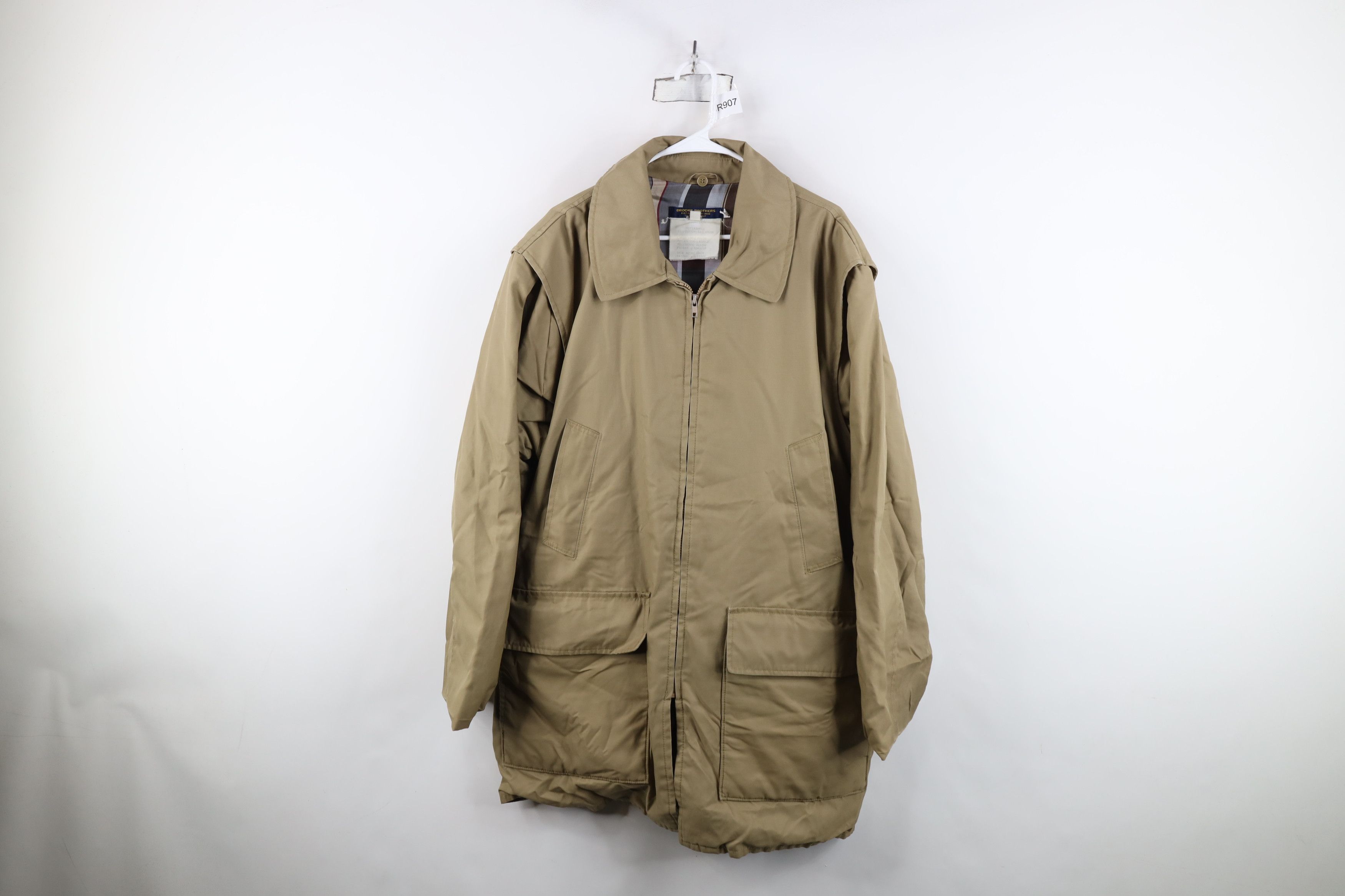 Brooks Brothers Vintage 70s Brooks Brothers Full Zip Chore Barn Jacket Beige Size US XL / EU 56 / 4 - 1 Thumbnail