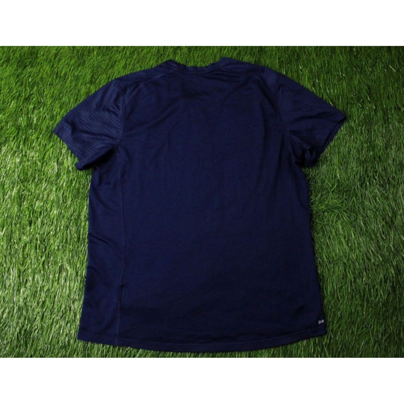 Nike Nike Running Miler 2017 Shirt Men L Navy Blue Dri-FIT Jersey T-Shirt Short Sleeve Training Activewear Size US L / EU 52-54 / 3 - 8 Thumbnail