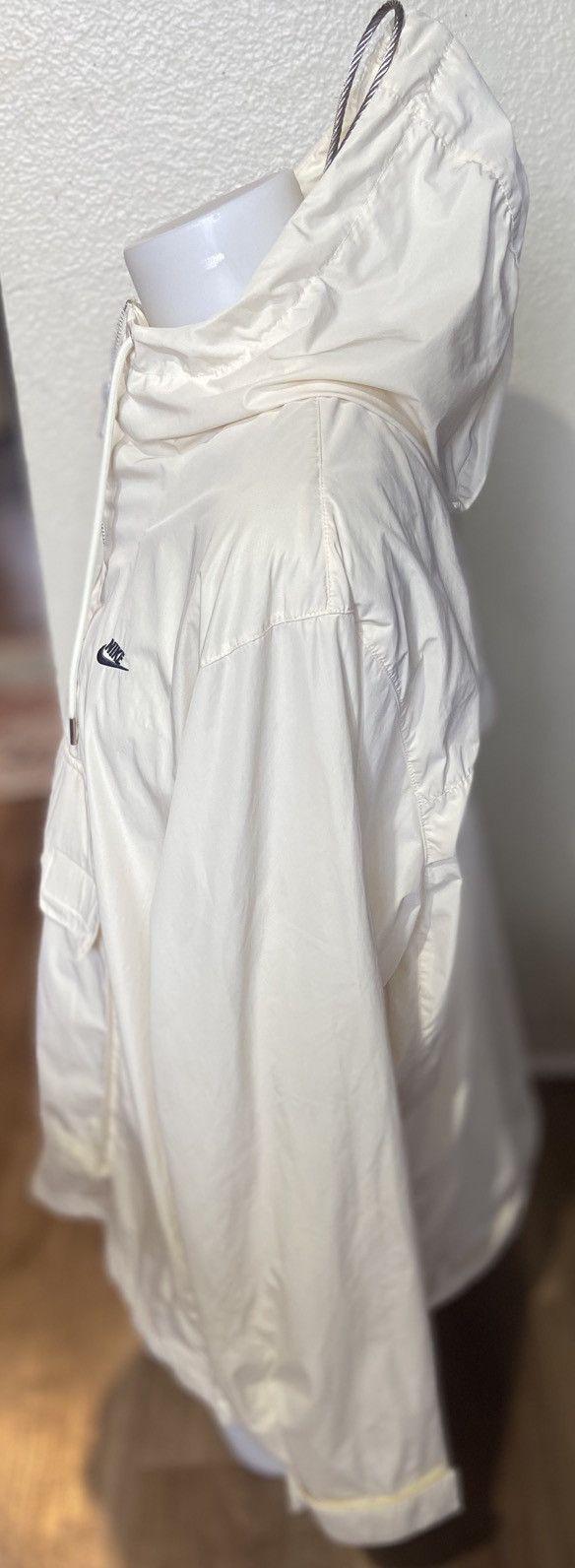 Nike Off white colored Nike Windbreaker L Size US L / EU 52-54 / 3 - 3 Thumbnail