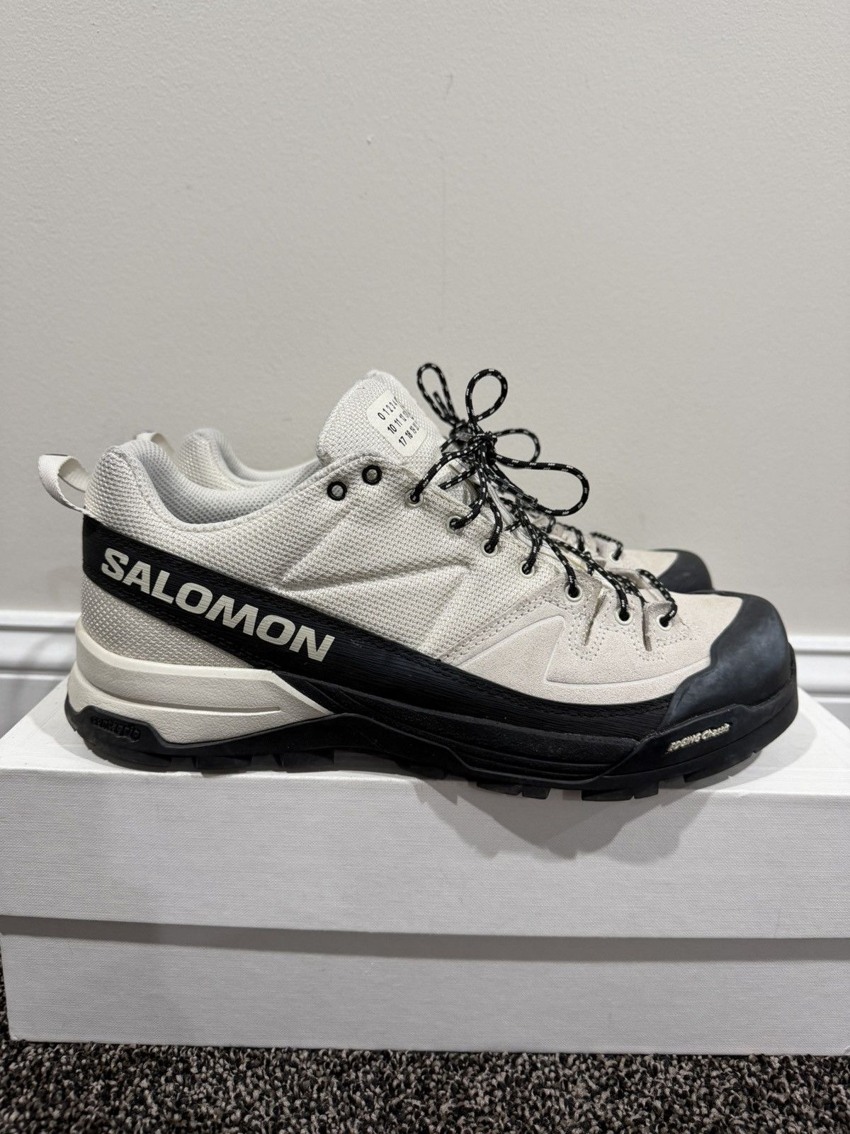 Maison Margiela × Salomon Salomon X-Alp x MM6 Maison Margiela Vanilla Ice Sneakers Size US 9.5 / EU 42-43 - 2 Thumbnail