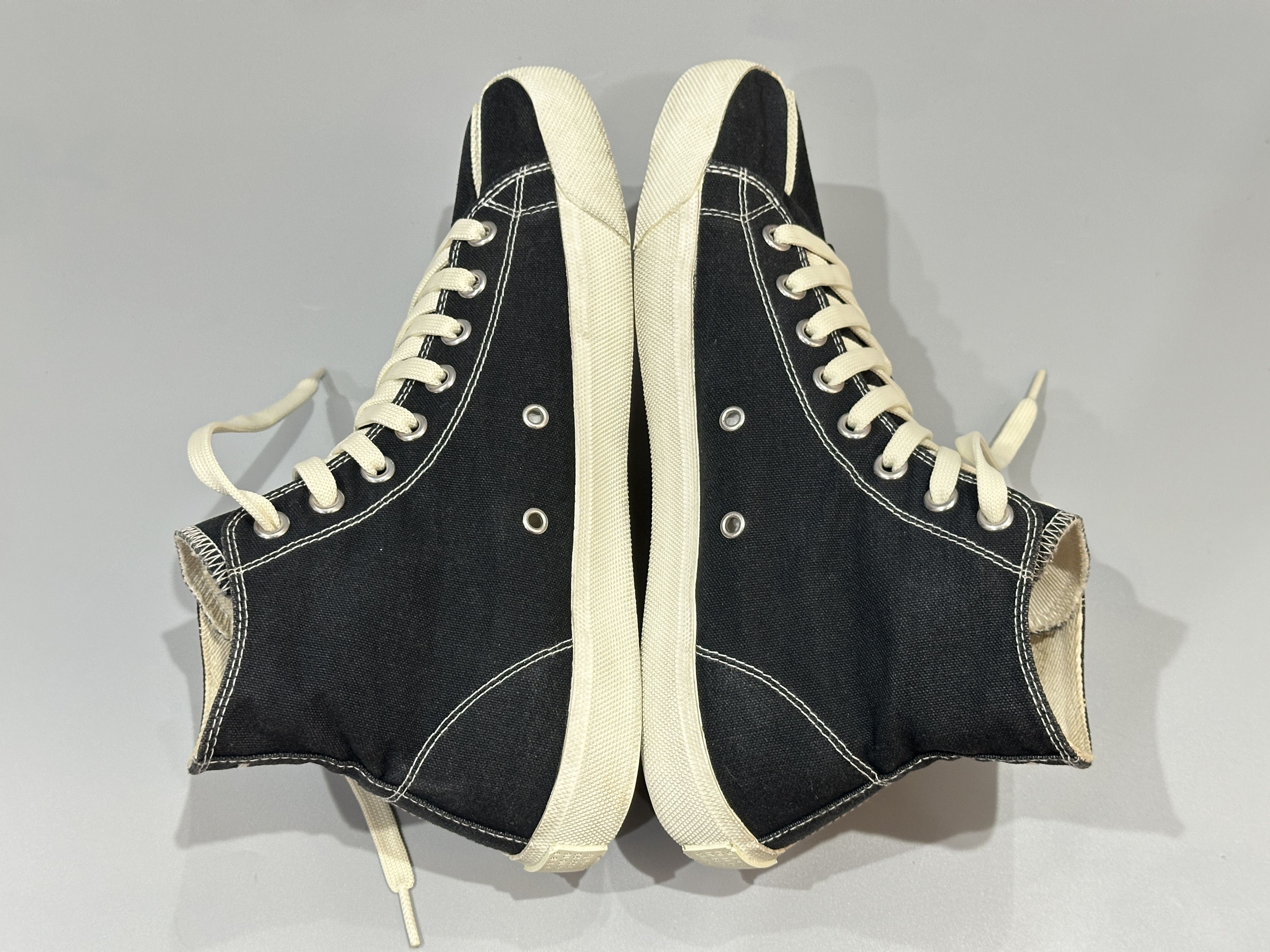 Maison Margiela - Women's Tabi Lace-Up Shoes - (Black)