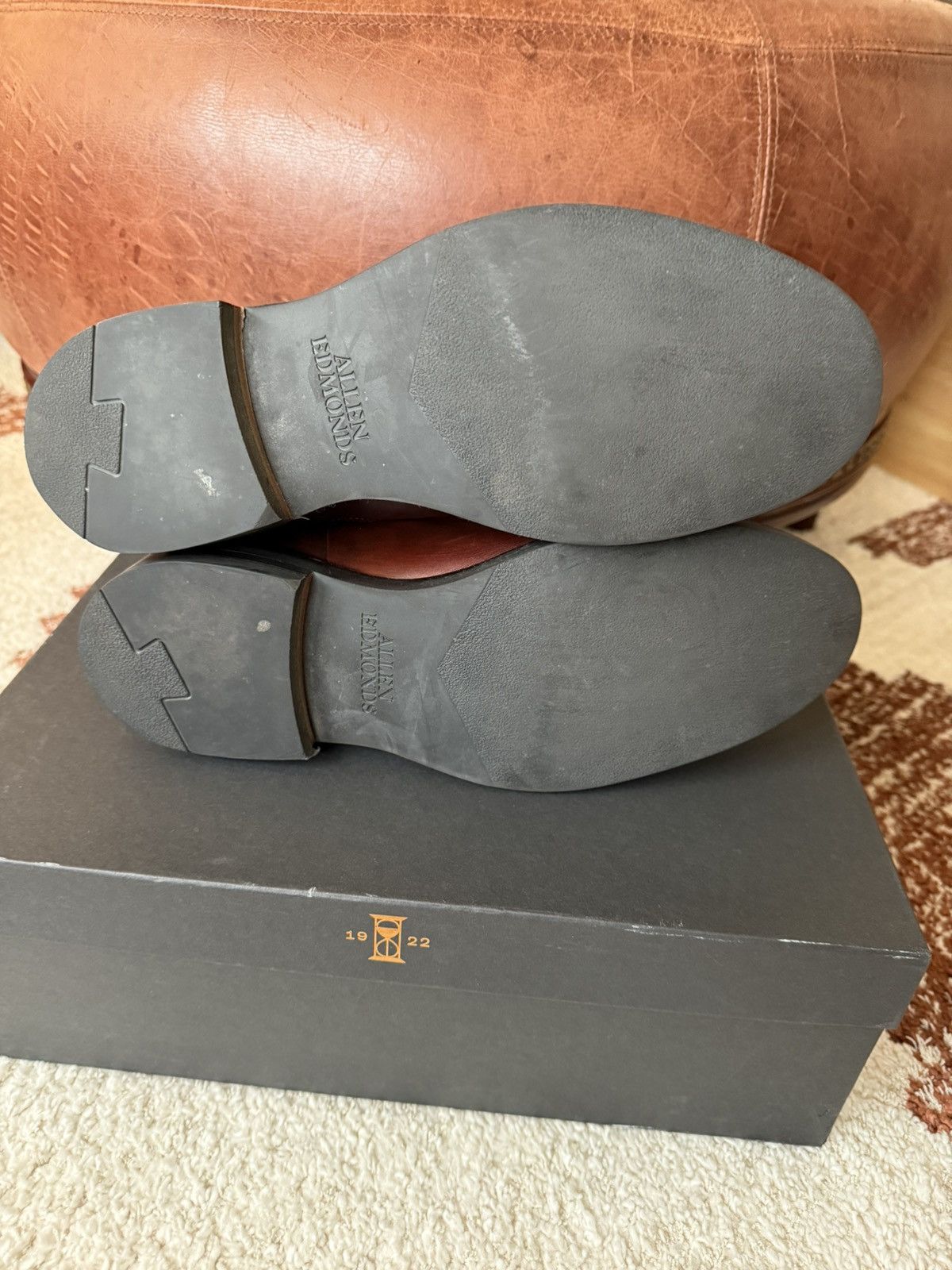 Allen Edmonds Allen Edmonds Dawson Chelsea Boot Size US 10.5 / EU 43-44 - 5 Thumbnail