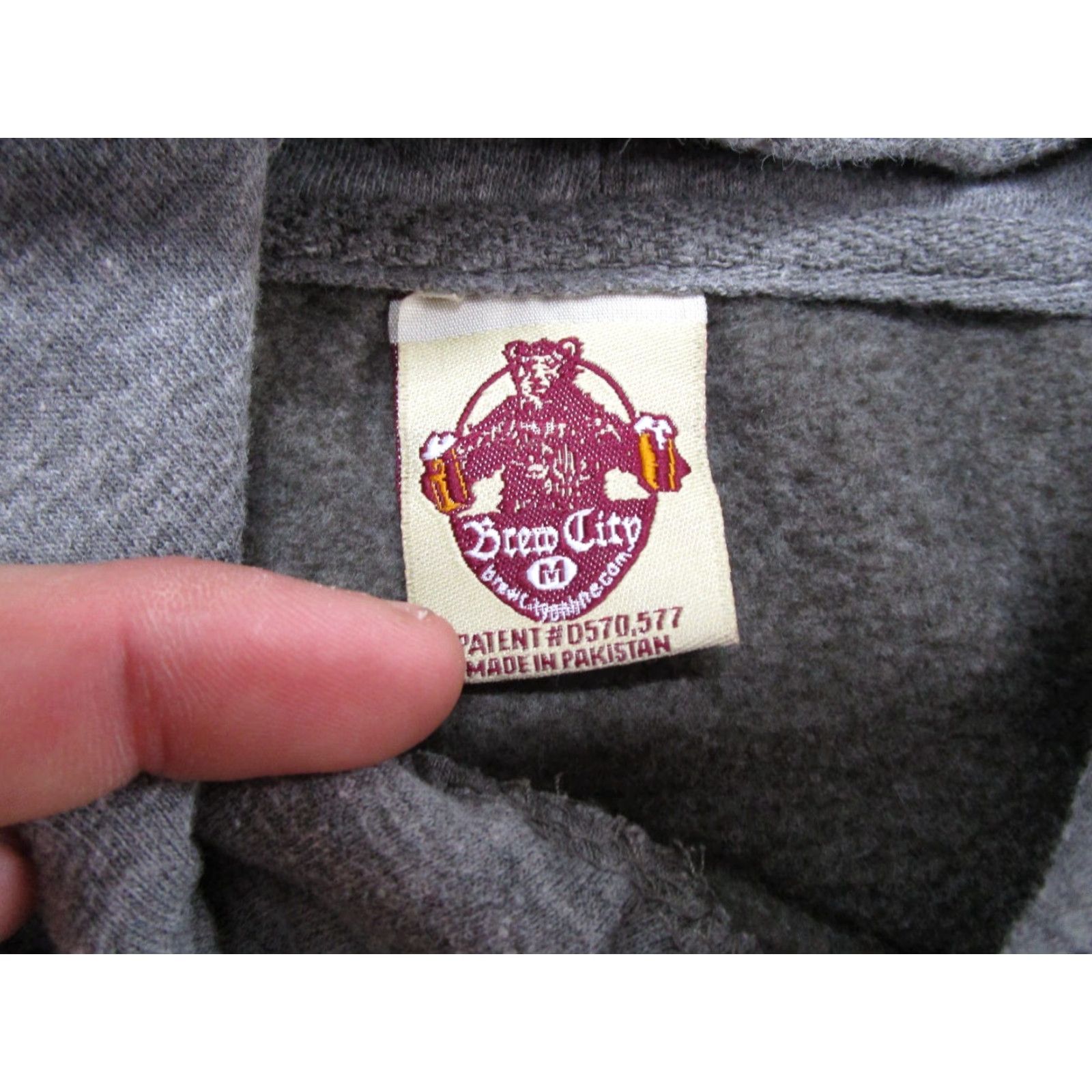Vintage VINTAGE Brew City Bud Light Hoodie Shirt Men Gray Pouch Pocket Logo Graphic Print Pockets Hooded Pullover MSzz Size US M / EU 48-50 / 2 - 3 Thumbnail