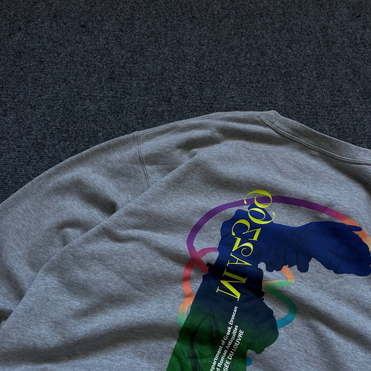 Uniqlo VTG Mans Peter Saville & Louvre Museum Uniqlo Sweatshirts Size US M / EU 48-50 / 2 - 12 Thumbnail