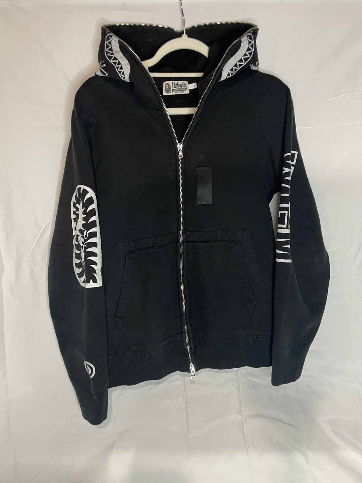 Bape *Rare* Bape Military Black/White Shark Full Zip Hoodie Army Size US L / EU 52-54 / 3 - 1 Thumbnail