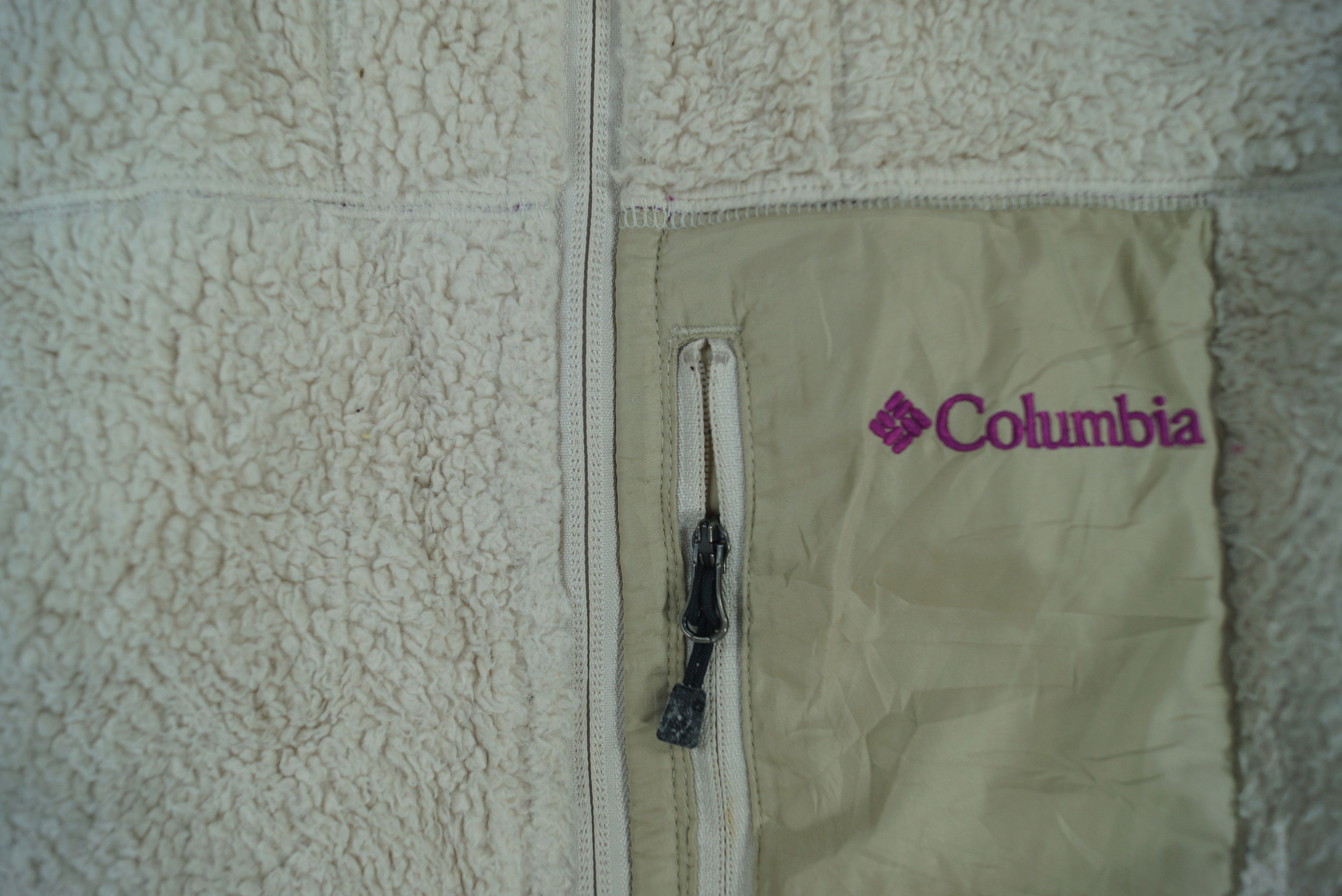 Columbia × Vintage Columbia Sleeveless Flecce Nice Design Size US L / EU 52-54 / 3 - 2 Thumbnail