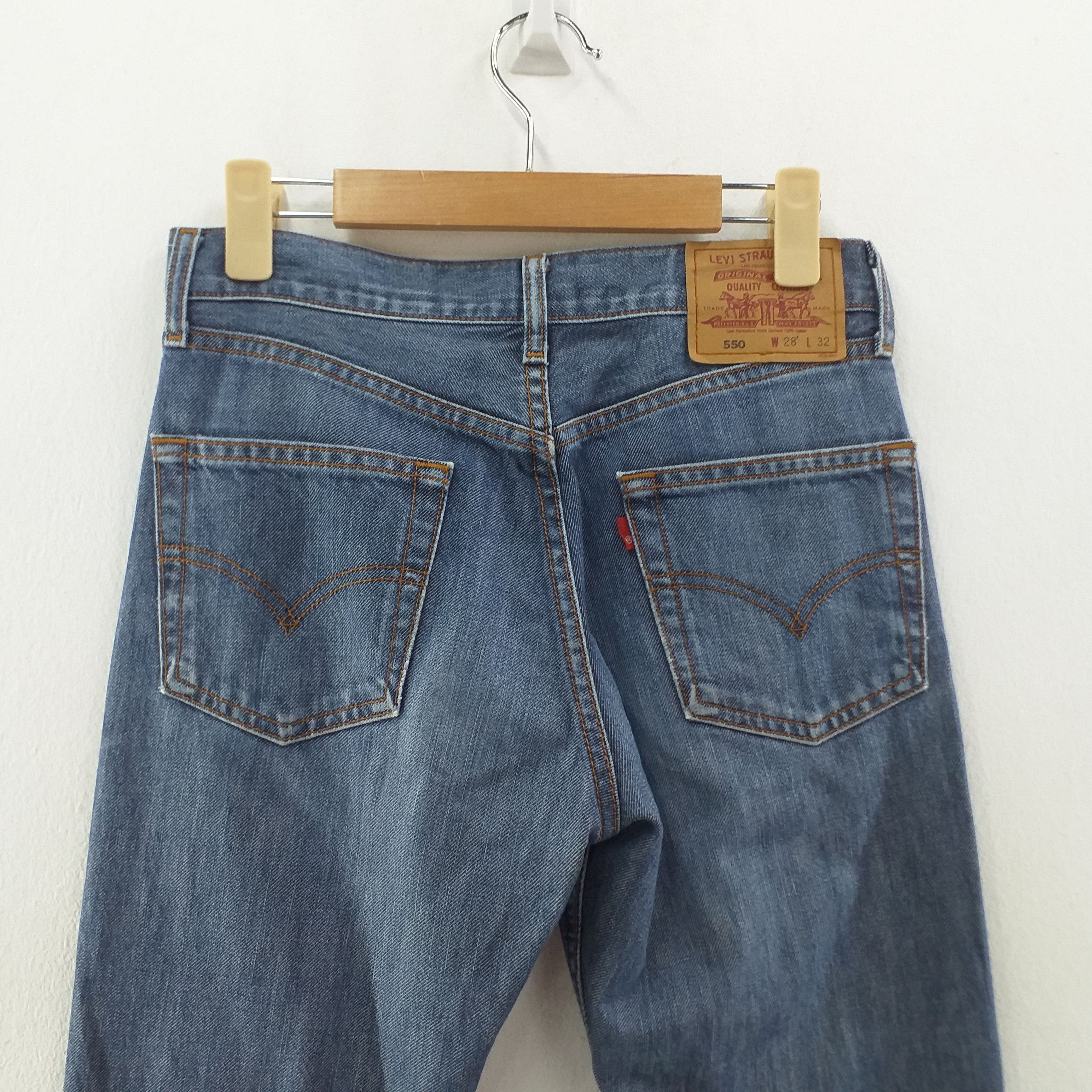 Japanese Brand Blue Vintage Levi's 550 Denim 29x30 -JN020 Size US 29 - 4 Thumbnail
