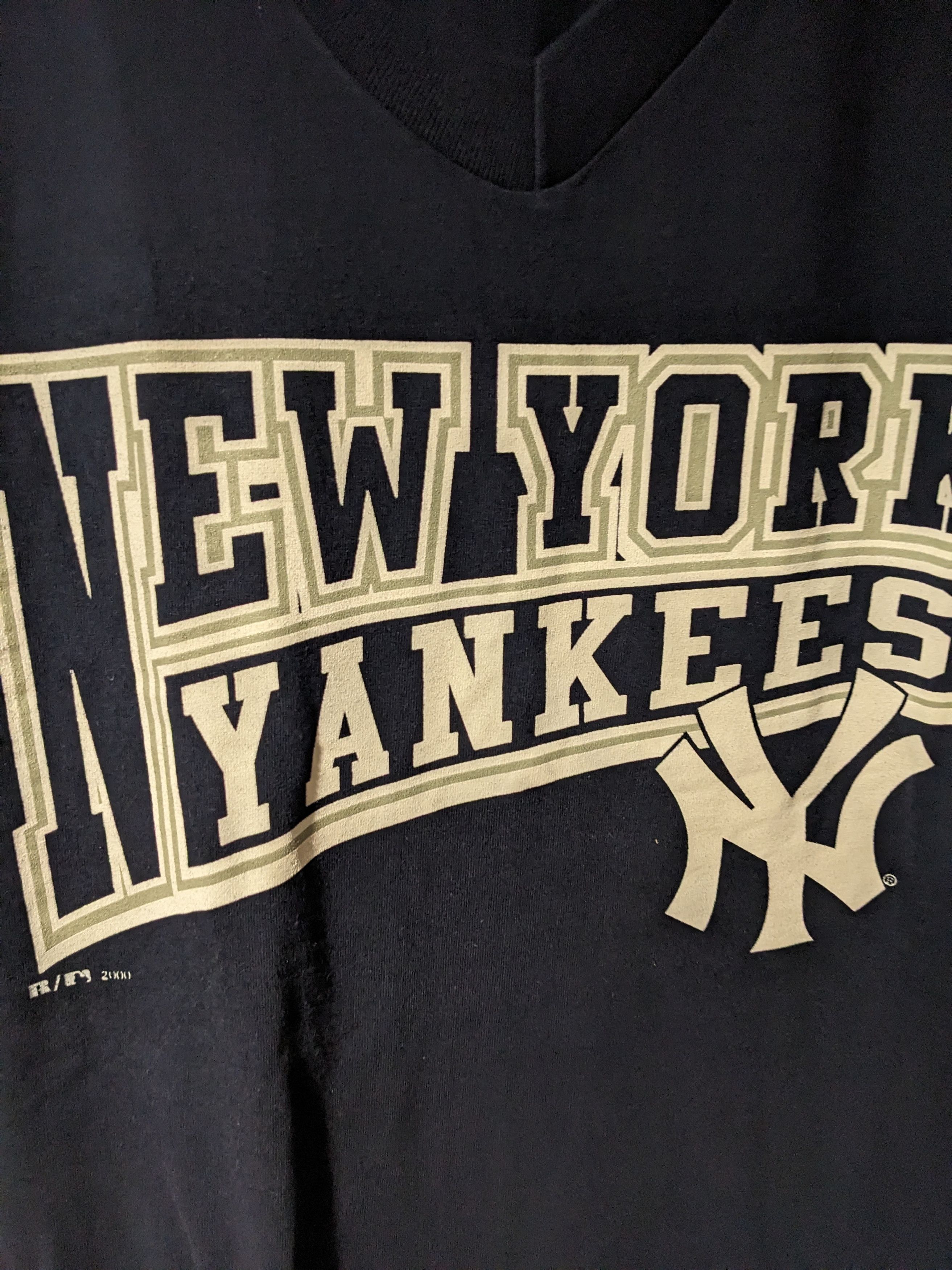 MLB × New York Yankees × Vintage Vintage 2000 New York Yankees MLB Baseball Russell T-Shirt Size US XL / EU 56 / 4 - 2 Thumbnail