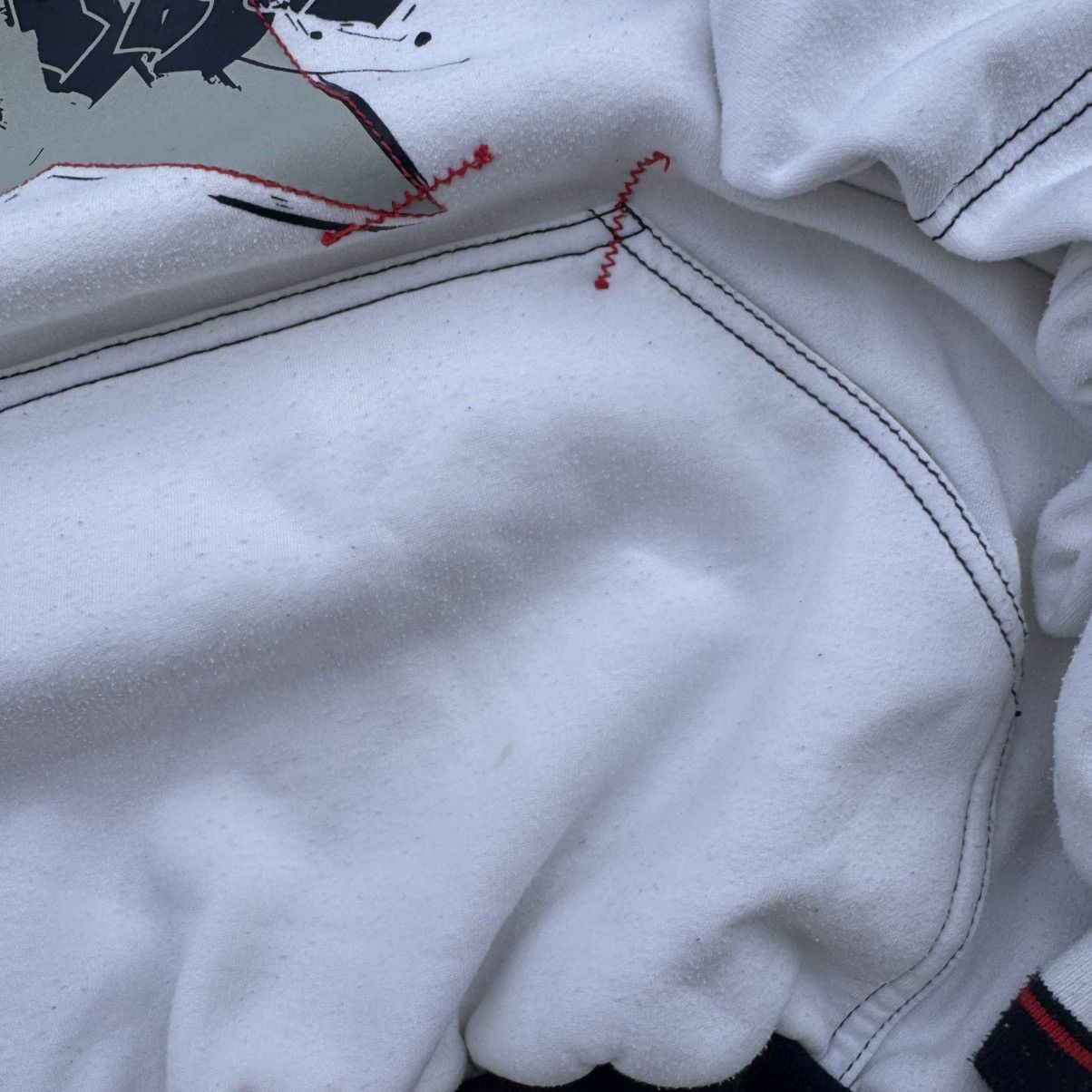 Japanese Brand Vintage Tom Nixx Crazy Rare Hoodie Central Logo Boxy 90s Size US L / EU 52-54 / 3 - 11 Thumbnail