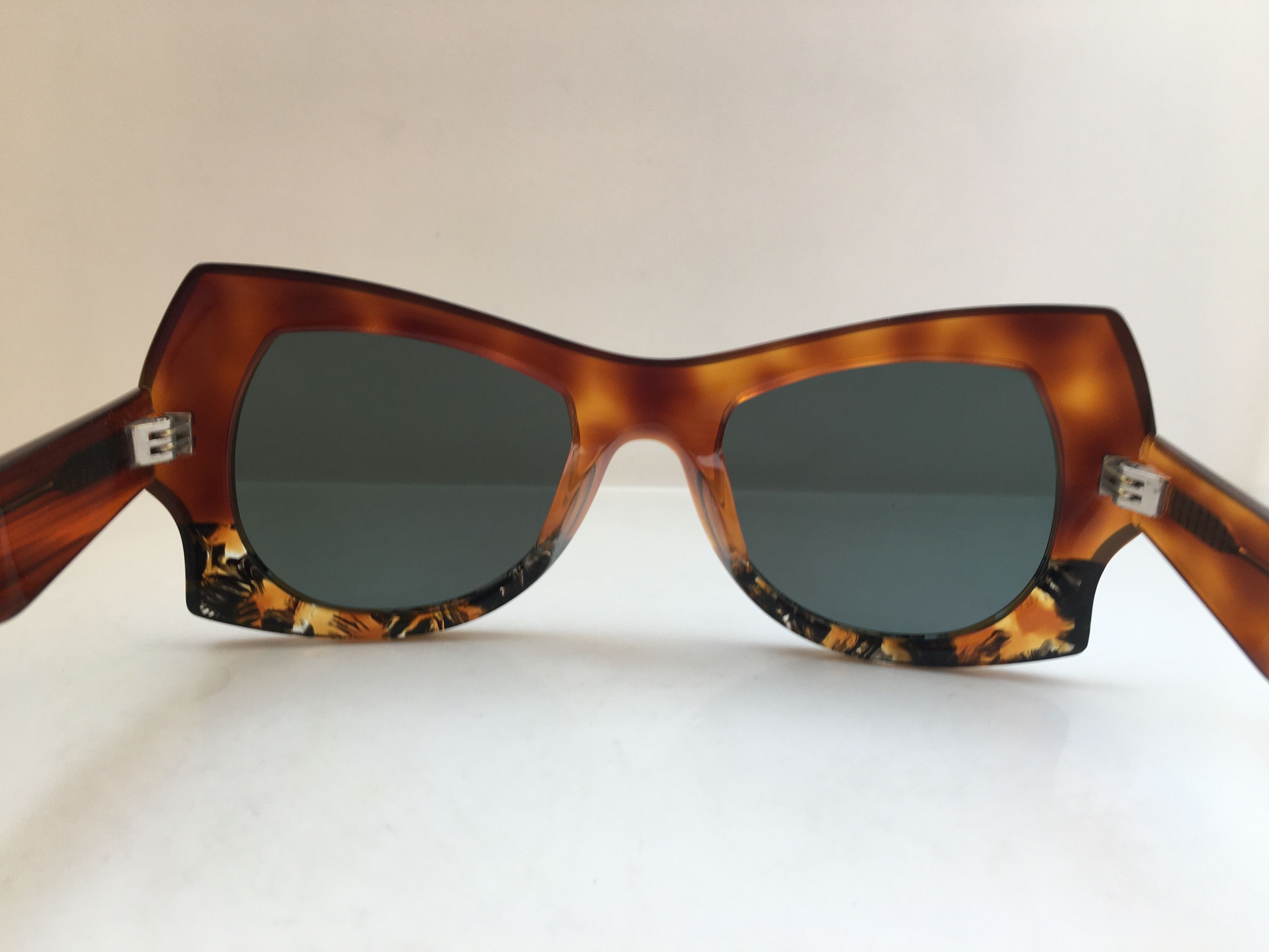Other Handmade Acetate RUNWAY SHOW Cateye Sunglasses Frame Size ONE SIZE - 4 Thumbnail