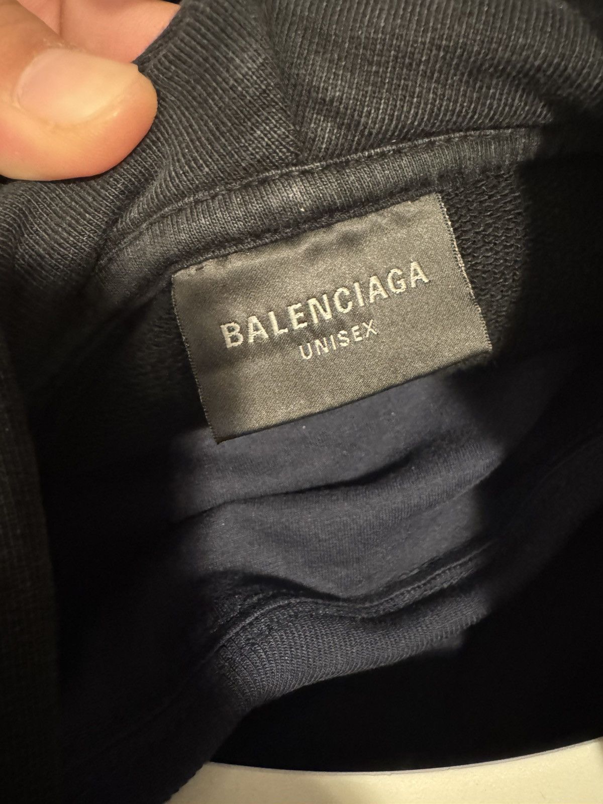 Balenciaga Balenciaga Be Different Apple Hoodie Size US M / EU 48-50 / 2 - 7 Thumbnail