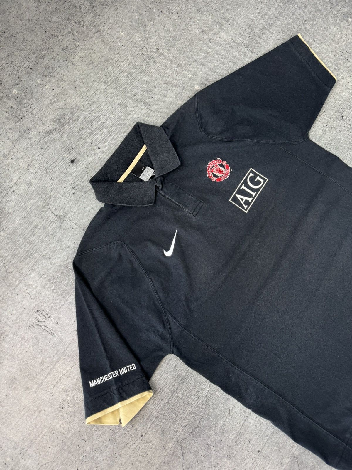 Nike VTG 90’s Nike Manchester United Faded 🤯 Polo T-Shirt Size US XL / EU 56 / 4 - 3 Thumbnail