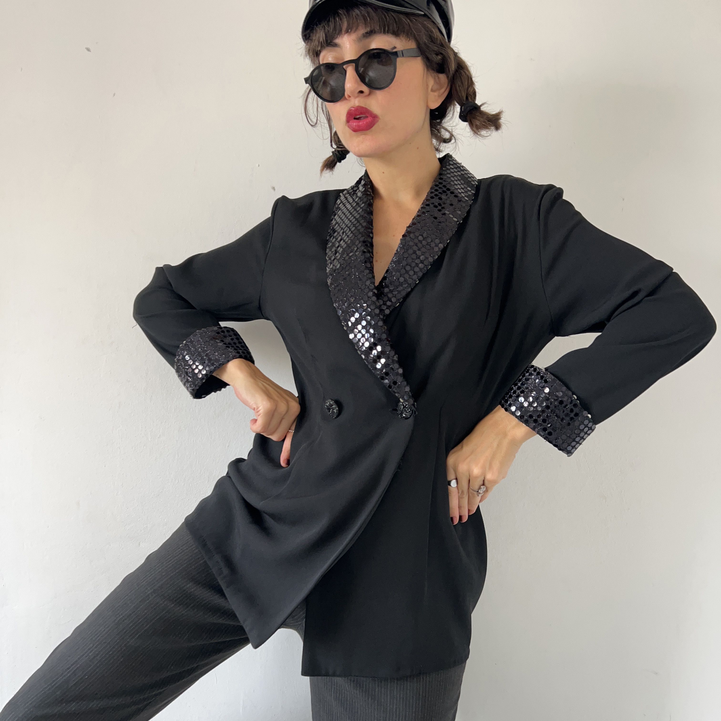 Vintage Vintage 80s Black Sequin Blazer Size XL / US 12-14 / IT 48-50 - 1 Thumbnail
