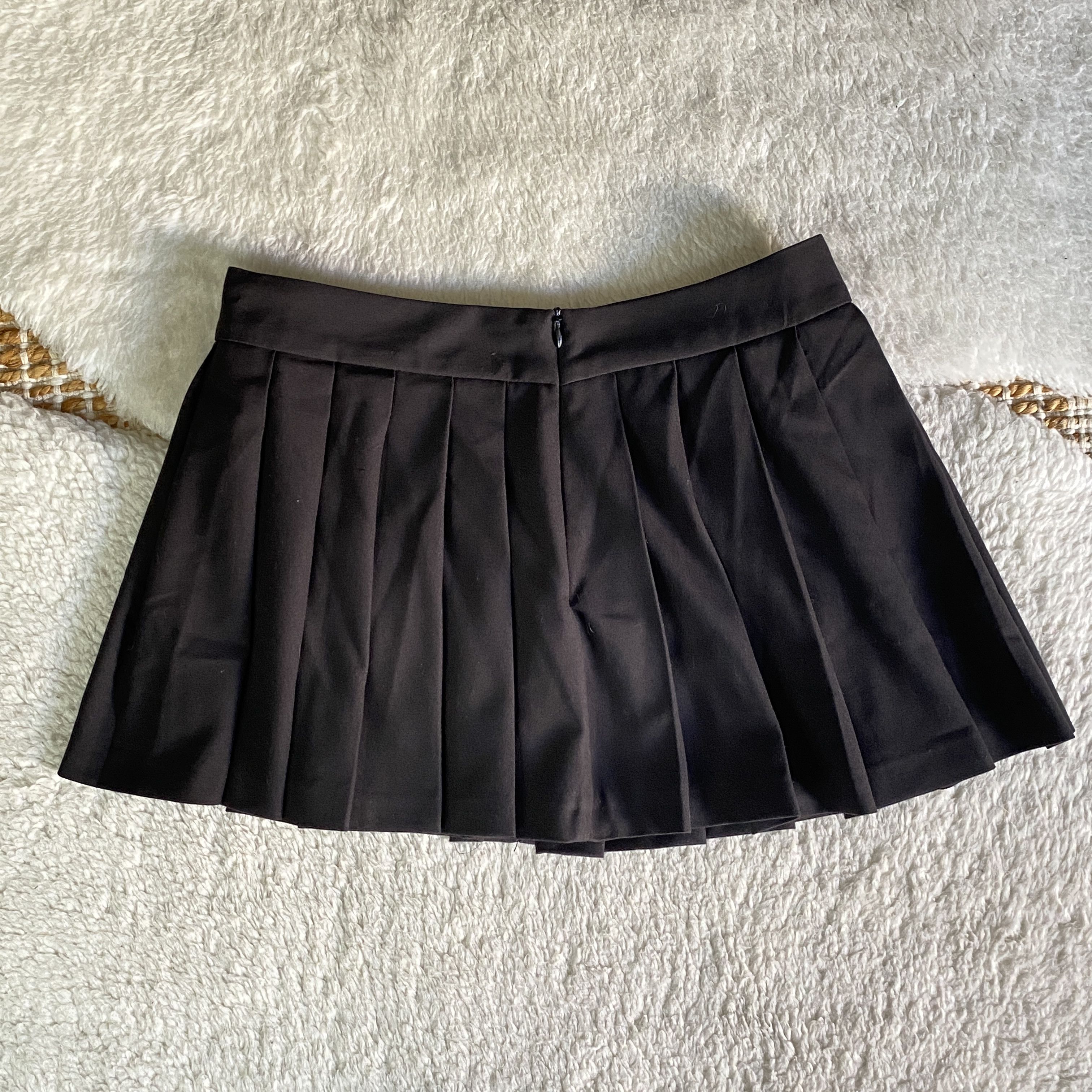Zara ZARA Black Pleated Mini Skort Skirt with Inner Shorts Size 26" / US 2 / IT 38 - 5 Thumbnail