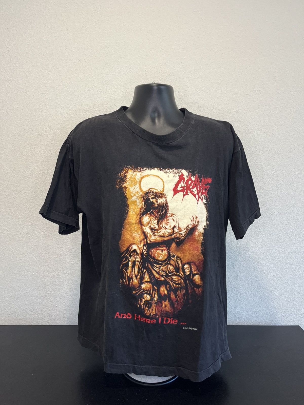 Band Tees × Vintage Grave and here I die shirt vintage 90s heavy metal band Size US XL / EU 56 / 4 - 1 Thumbnail