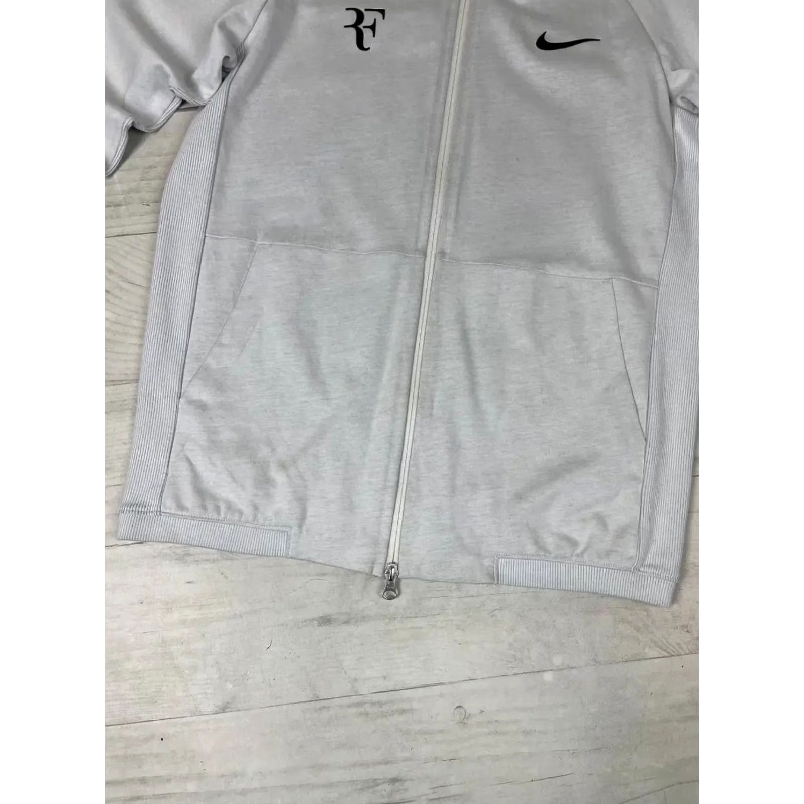 Nike VINTAGE Nike RF Track Jacket White S Men Sports Tennis Size US S / EU 44-46 / 1 - 3 Thumbnail