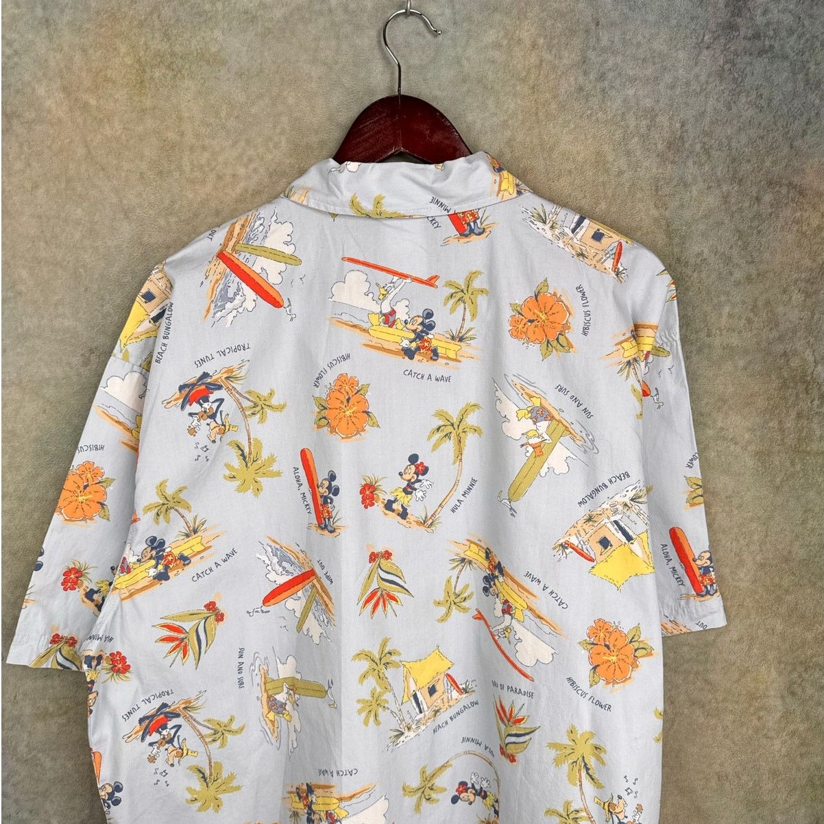 Disney Y2K Disney Hawaiian Button Up Shirt Sz XL Light Blue AOP Size US XL / EU 56 / 4 - 6 Thumbnail
