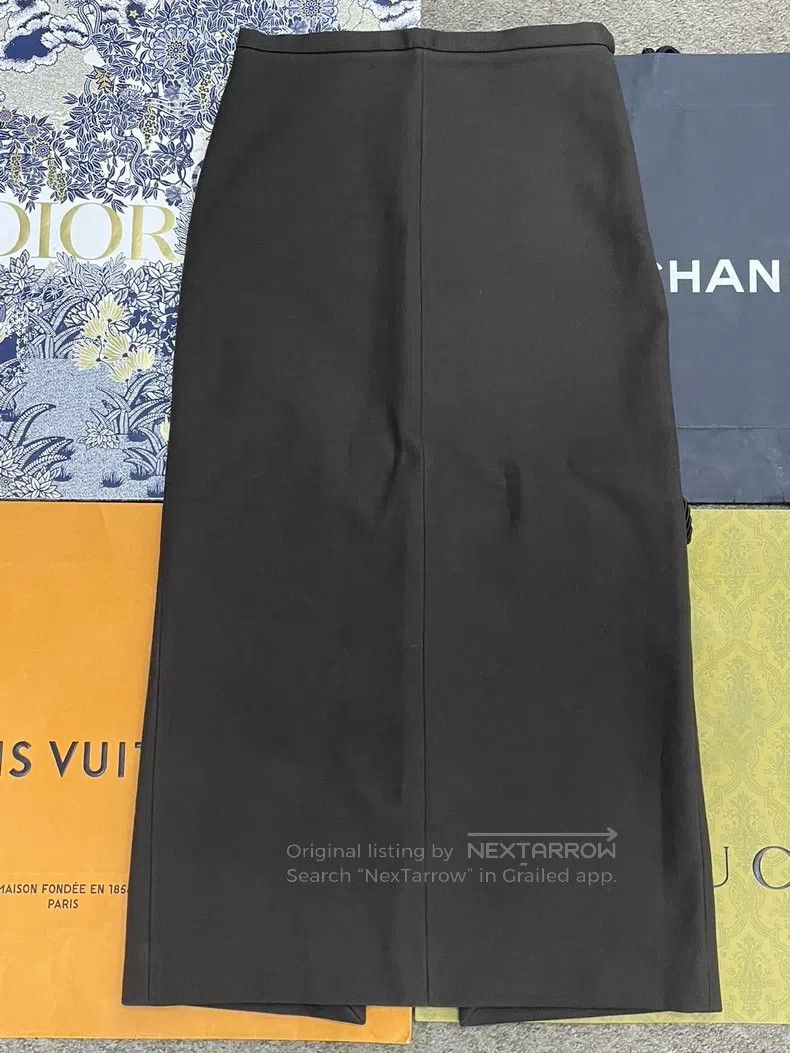 The Row The row size 0 Brown slit slim skirt Size 22" - 1 Thumbnail