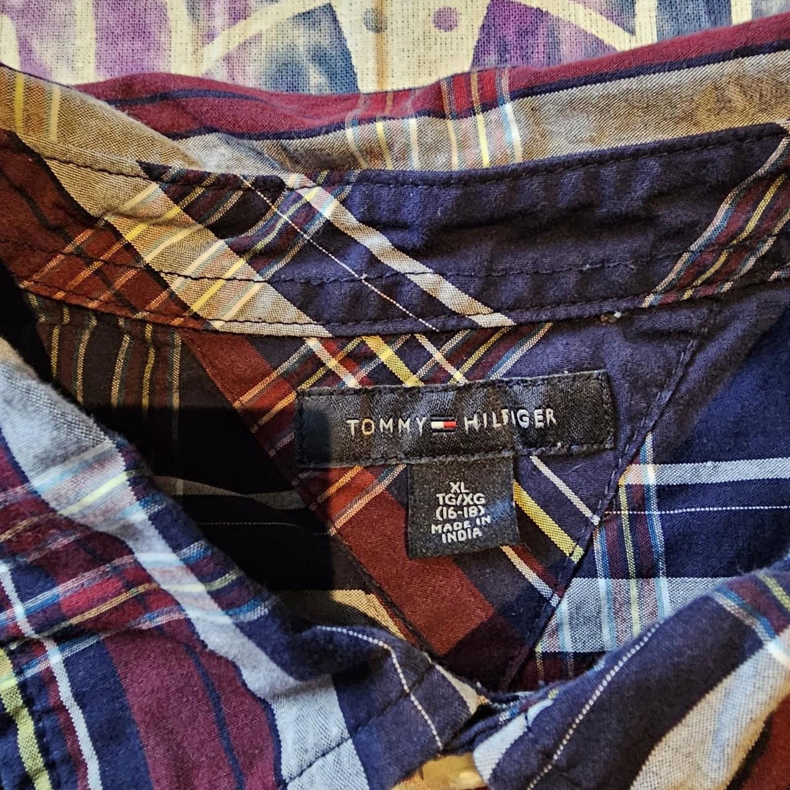 Tommy Hilfiger Tommy Hilfiger Kid's Burgundy and Navy Button Down Size US XL / EU 56 / 4 - 6 Thumbnail