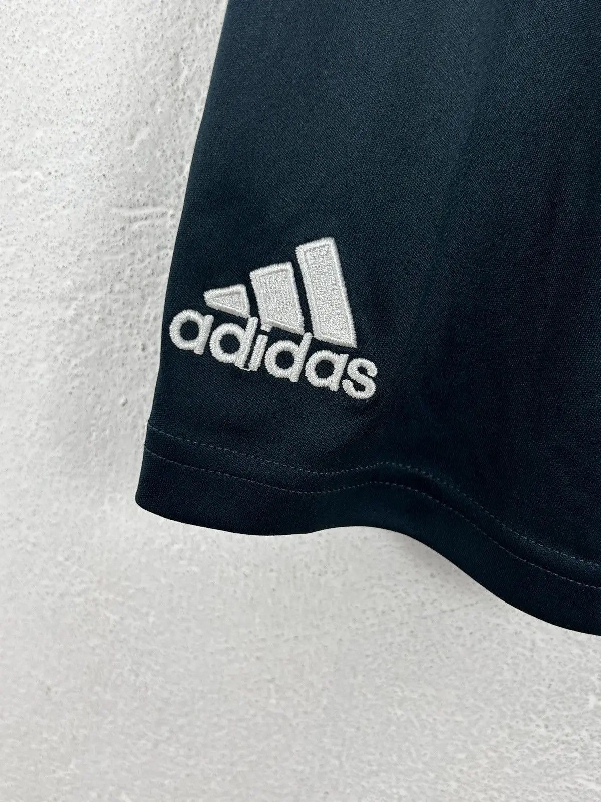 Adidas Adidas Real Madrid 2018/19 Away Kit Sportswear Soccer Shorts Size US 34 / EU 50 - 5 Thumbnail