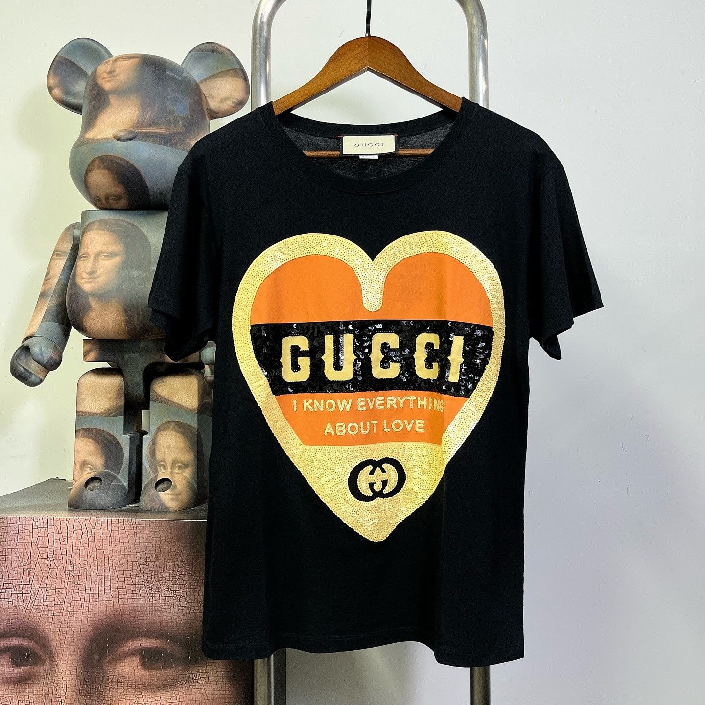 Gucci Gucci Heart Sequin T-Shirt Size XS Size XS / US 0-2 / IT 36-38 - 1 Thumbnail