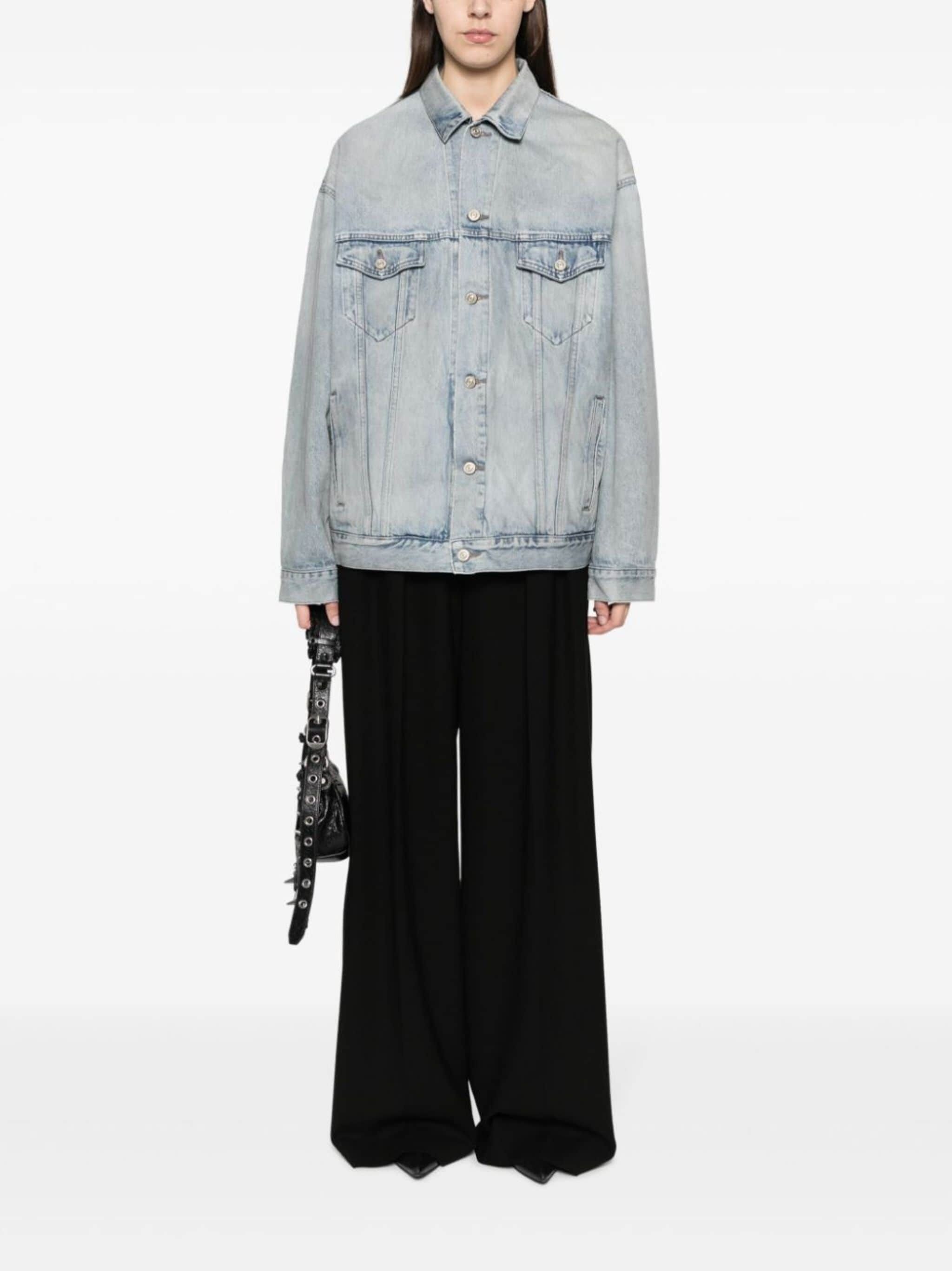 Balenciaga o1bcso1str0425 Dup / Back Flip Large Fit Jacket Light Blue Size L / US 10 / IT 46 - 2 Thumbnail