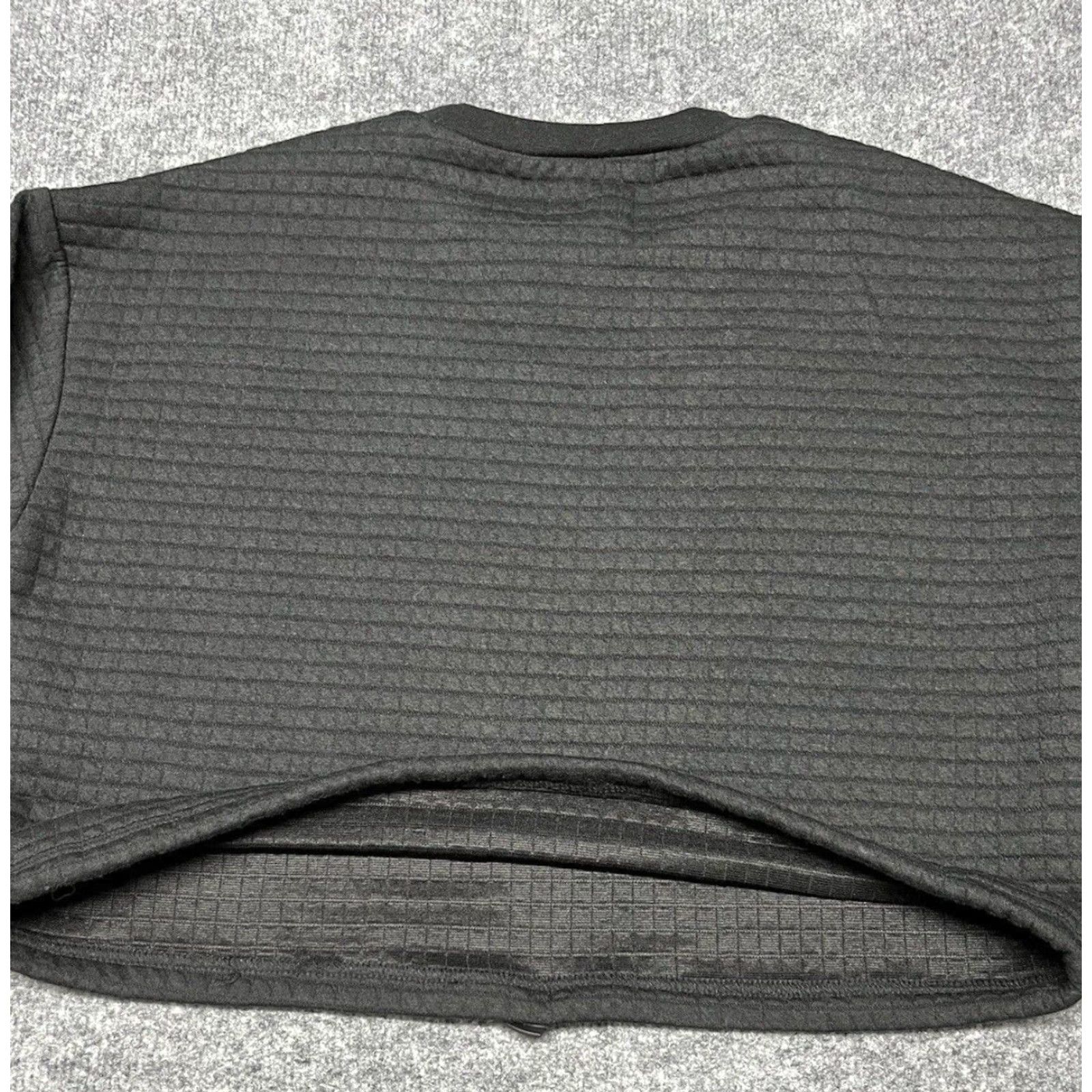 Vintage Rue21 Sweatshirt Womens Cropped M Black Long Sleeve Bungee Toggle Quilted New Size M / US 6-8 / IT 42-44 - 2 Thumbnail