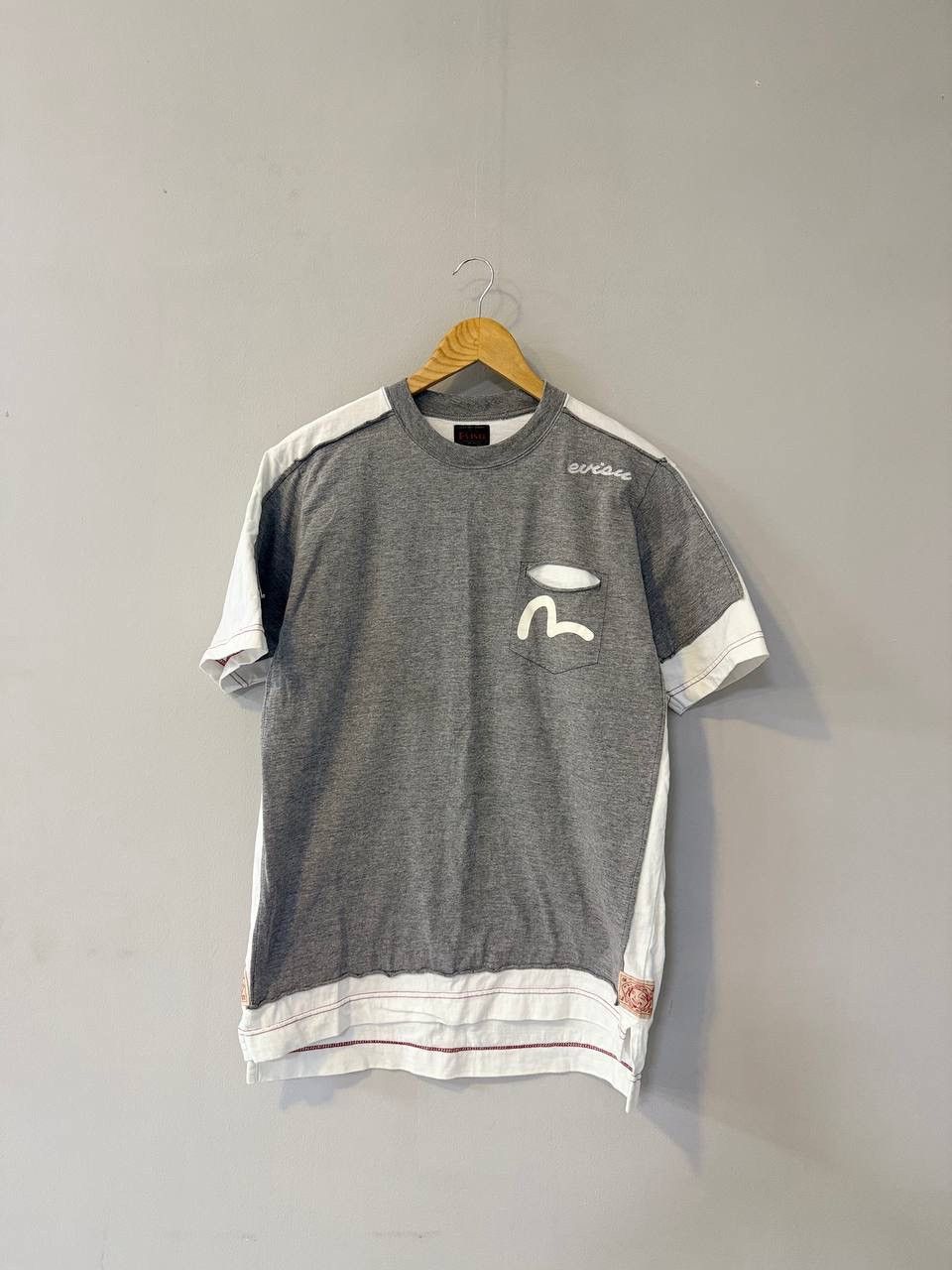 VERY CRAZY VINTAGE JAPAN EVISU TEE