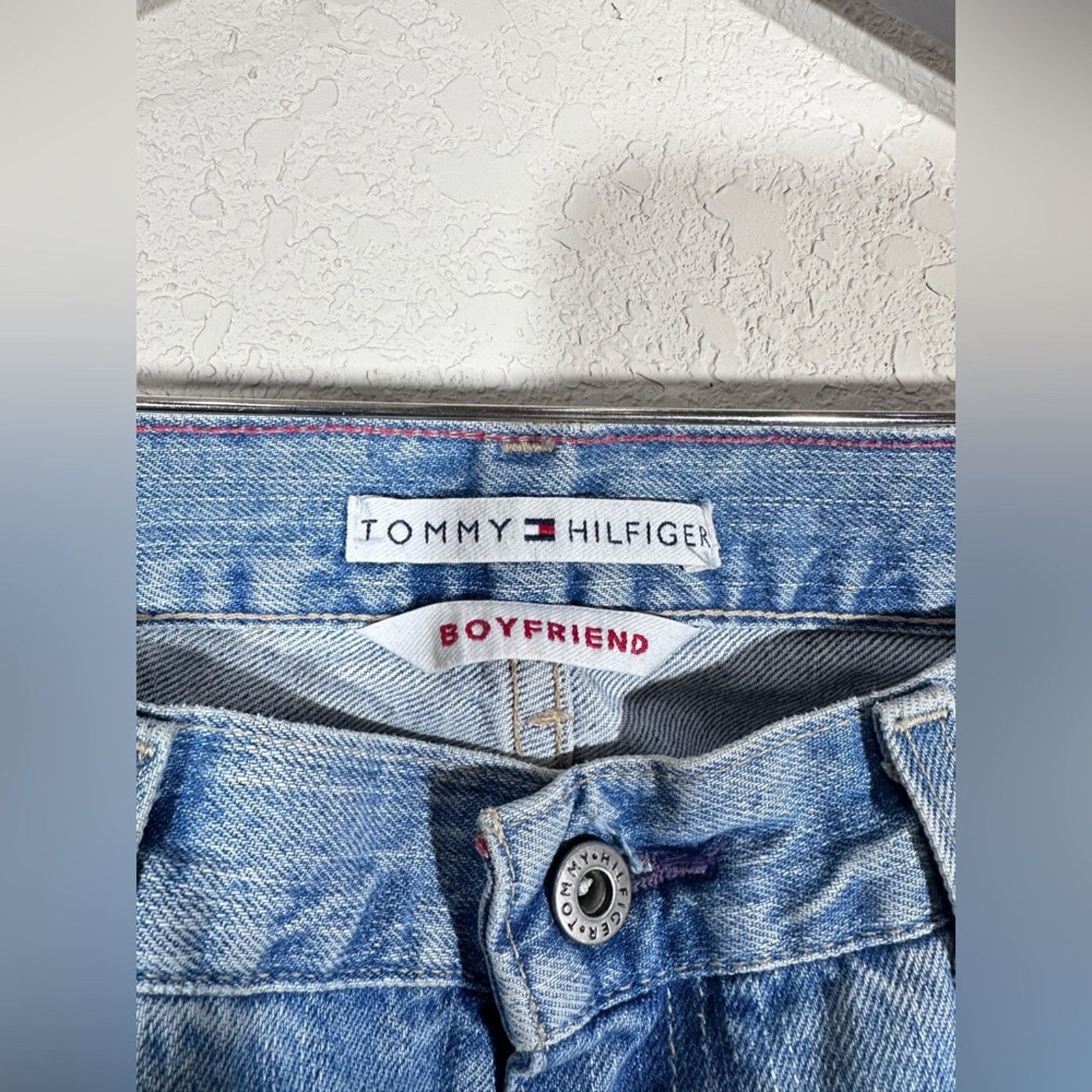 Tommy Hilfiger Tommy Hilfiger Boyfriend Jeans Women’s 12L | Vintage 2000s Size 33" - 2 Thumbnail