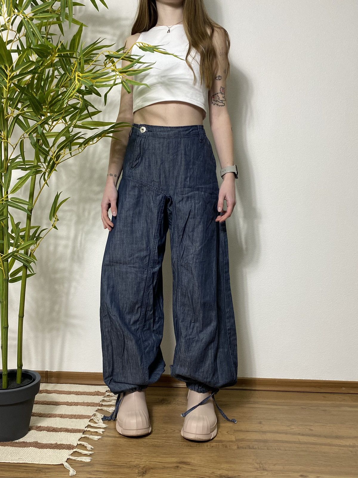Vintage AVANT GARDE PARACHUTES DENIM TIE PANTS Size 26" / US 2 / IT 38 - 2 Thumbnail