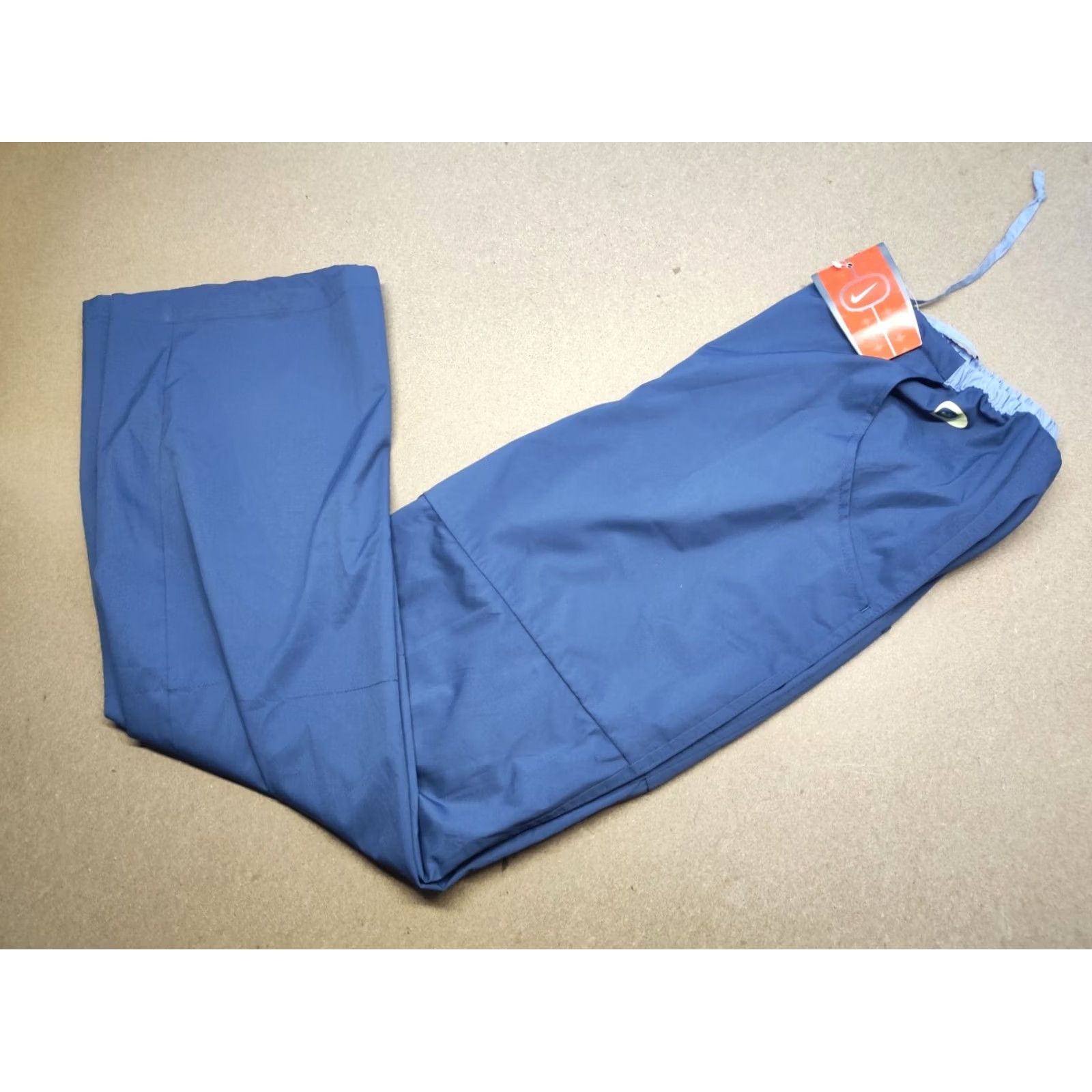 Nike Nike Windbreaker Track Pants Womens Size L Blue Vintage BNWT Loose Jogging Sport Size 36" / US 14 / IT 50 - 2 Thumbnail