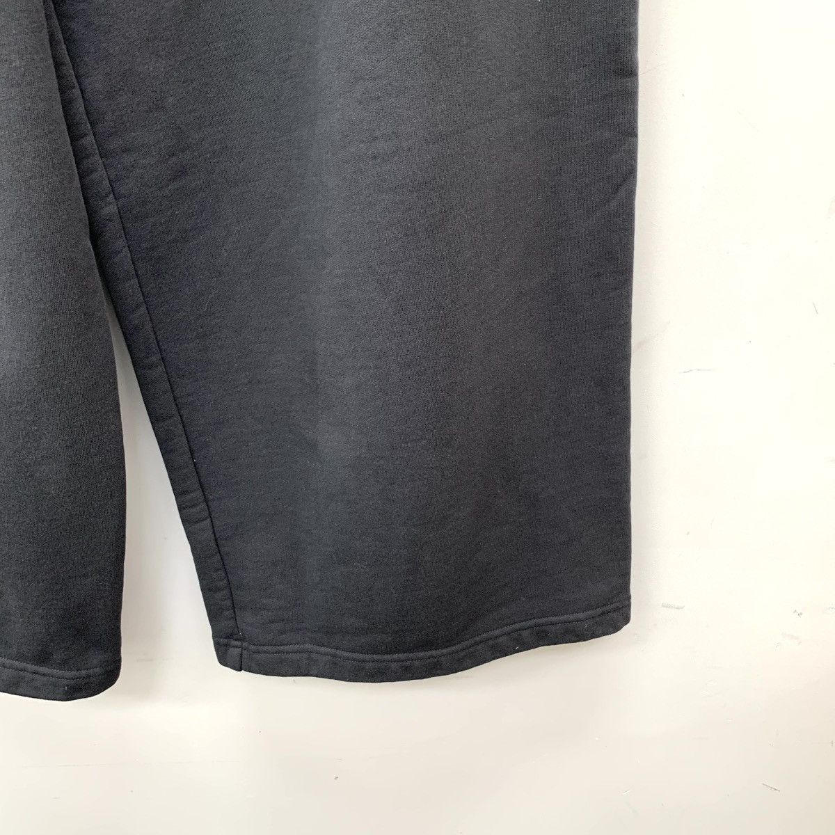 Balenciaga Balenciaga Model Black Logo Print Casual Pants K26WX Size US 32 / EU 48 - 5 Thumbnail
