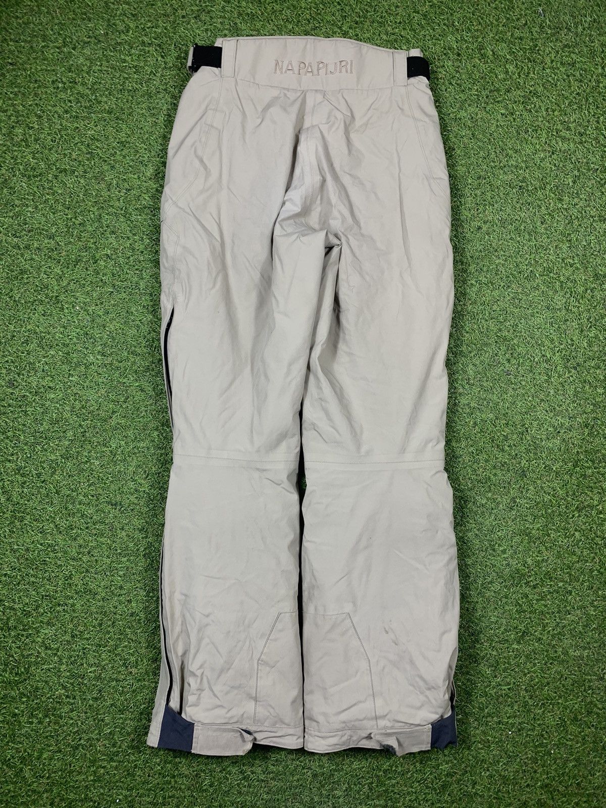 Napapijri Vintage Napapijri Ski pants streetwear outdoor style size M Size US 32 / EU 48 - 9 Thumbnail